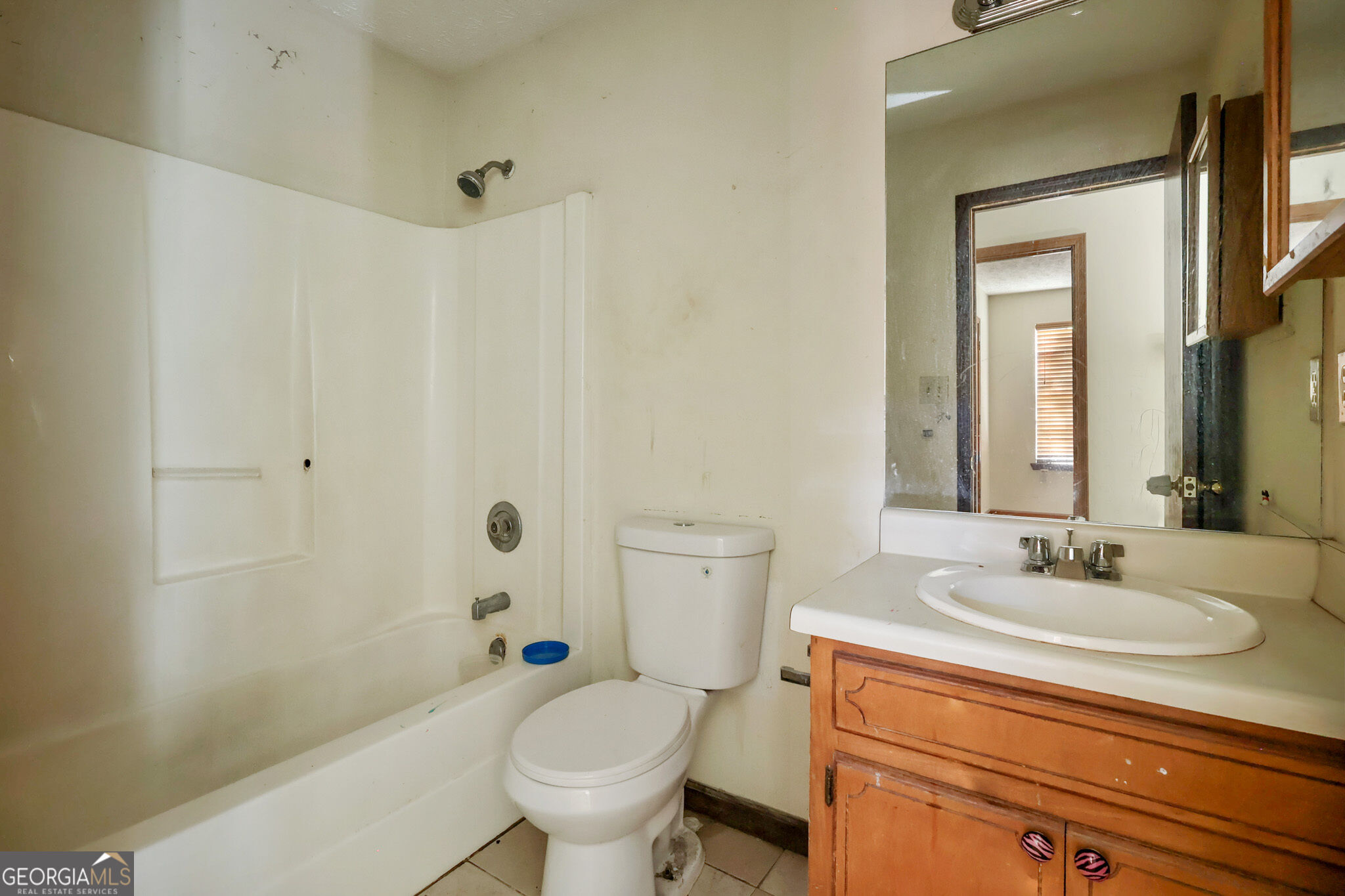 377 Sir William Court Property Photo 14