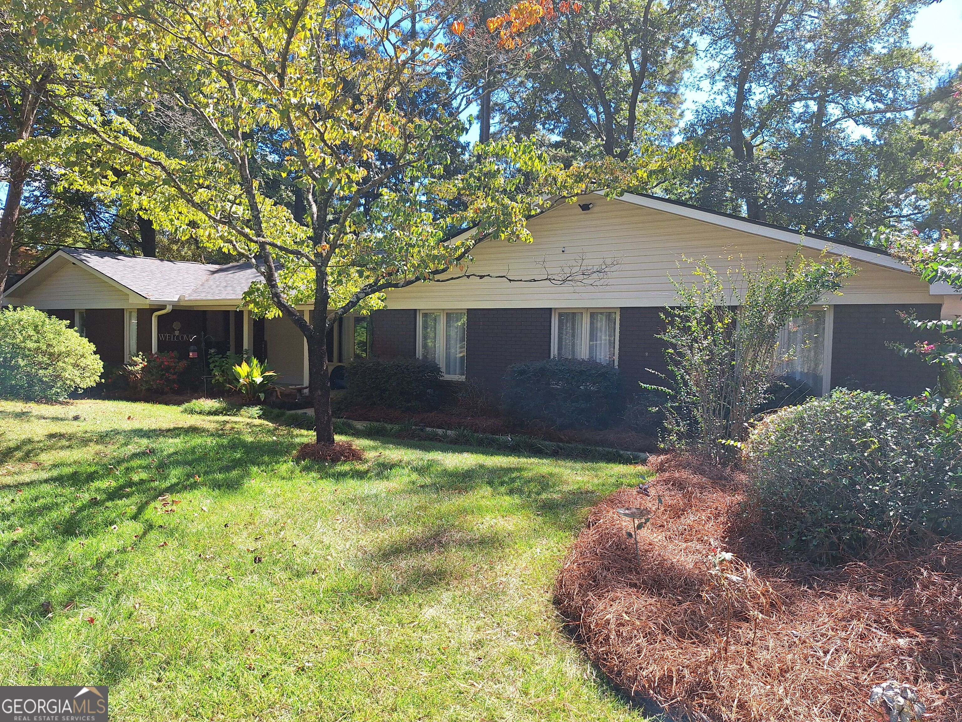 210 Channing Trail