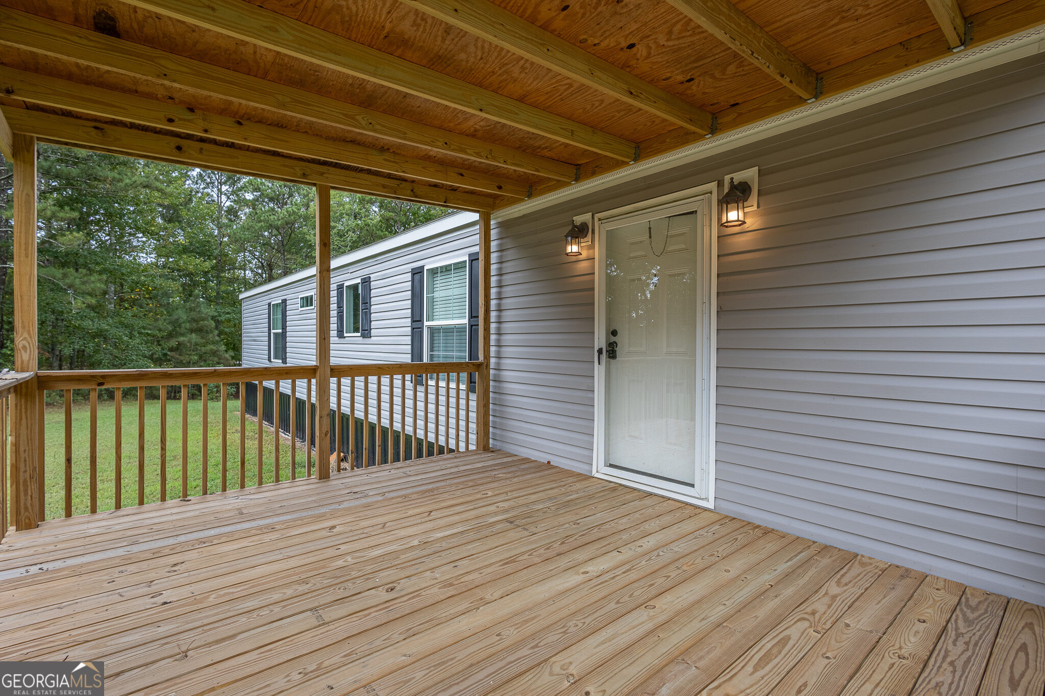 2569 County Road 5 Property Photo 4