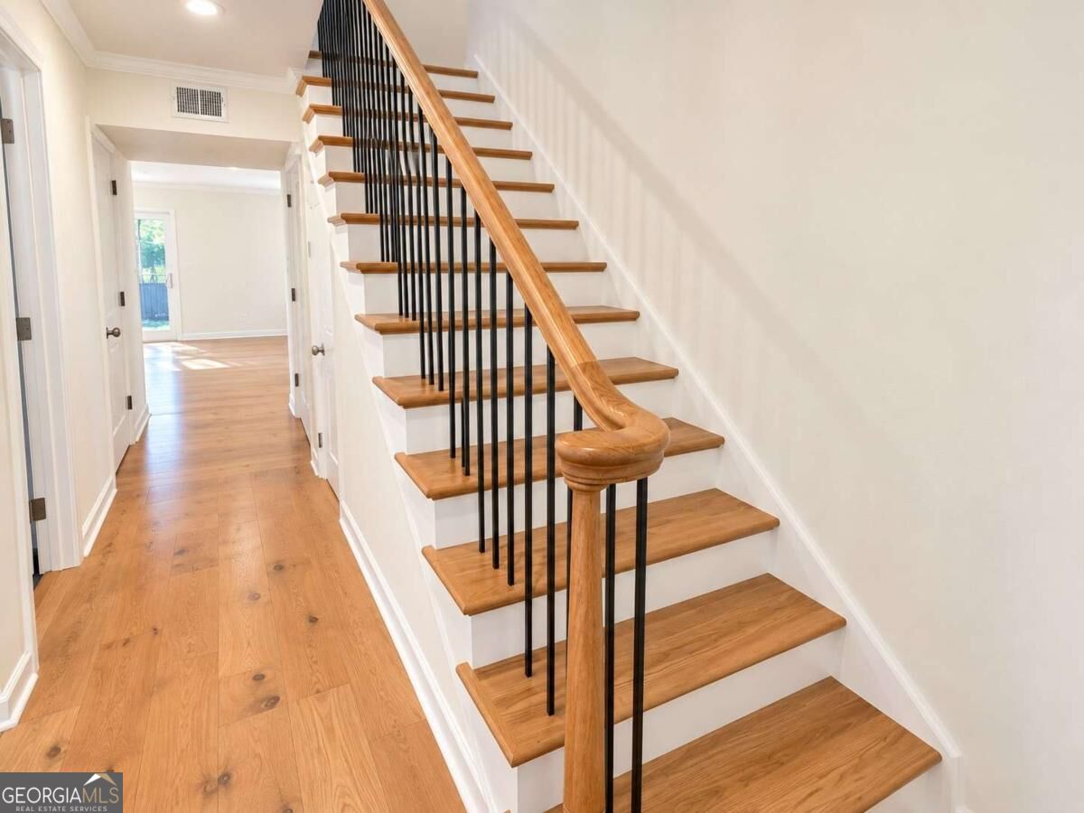 60 Ivy Parkway Ne Property Photo 11