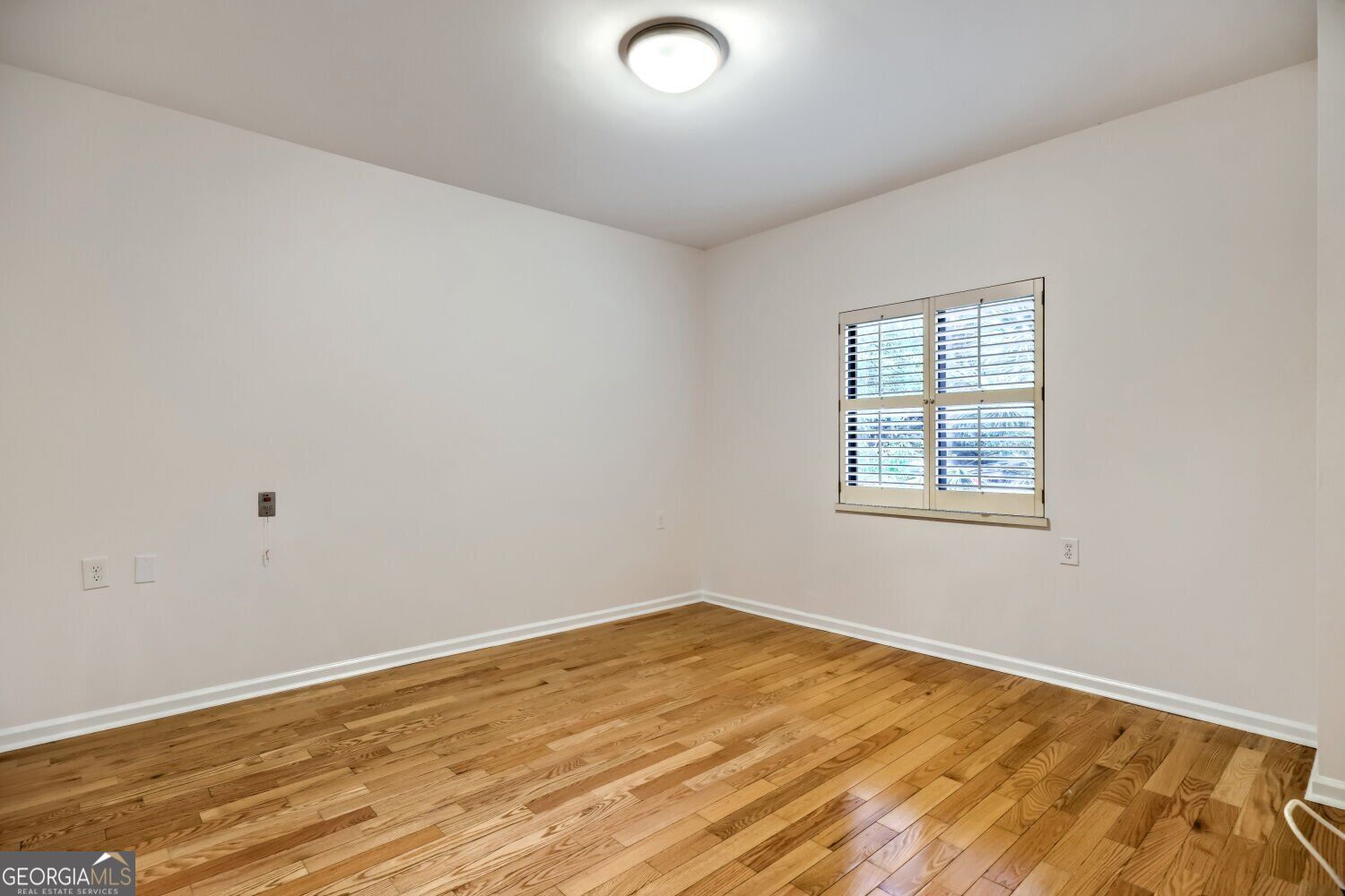 1800 Clairmont Lake # 218 Property Photo 13
