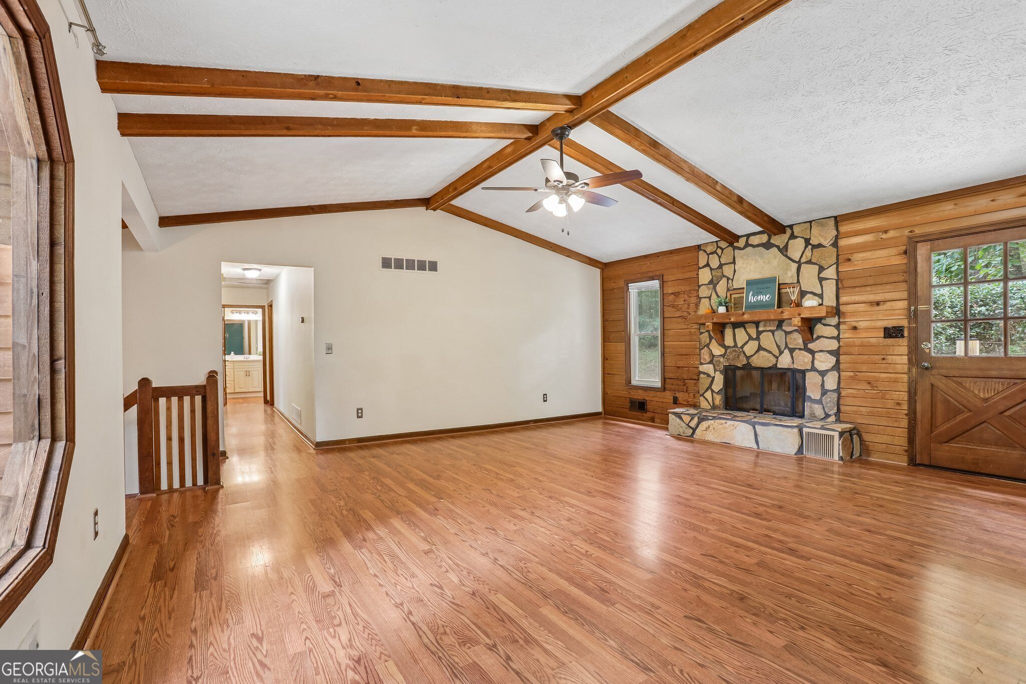 231 Sabrina Court Property Photo 6