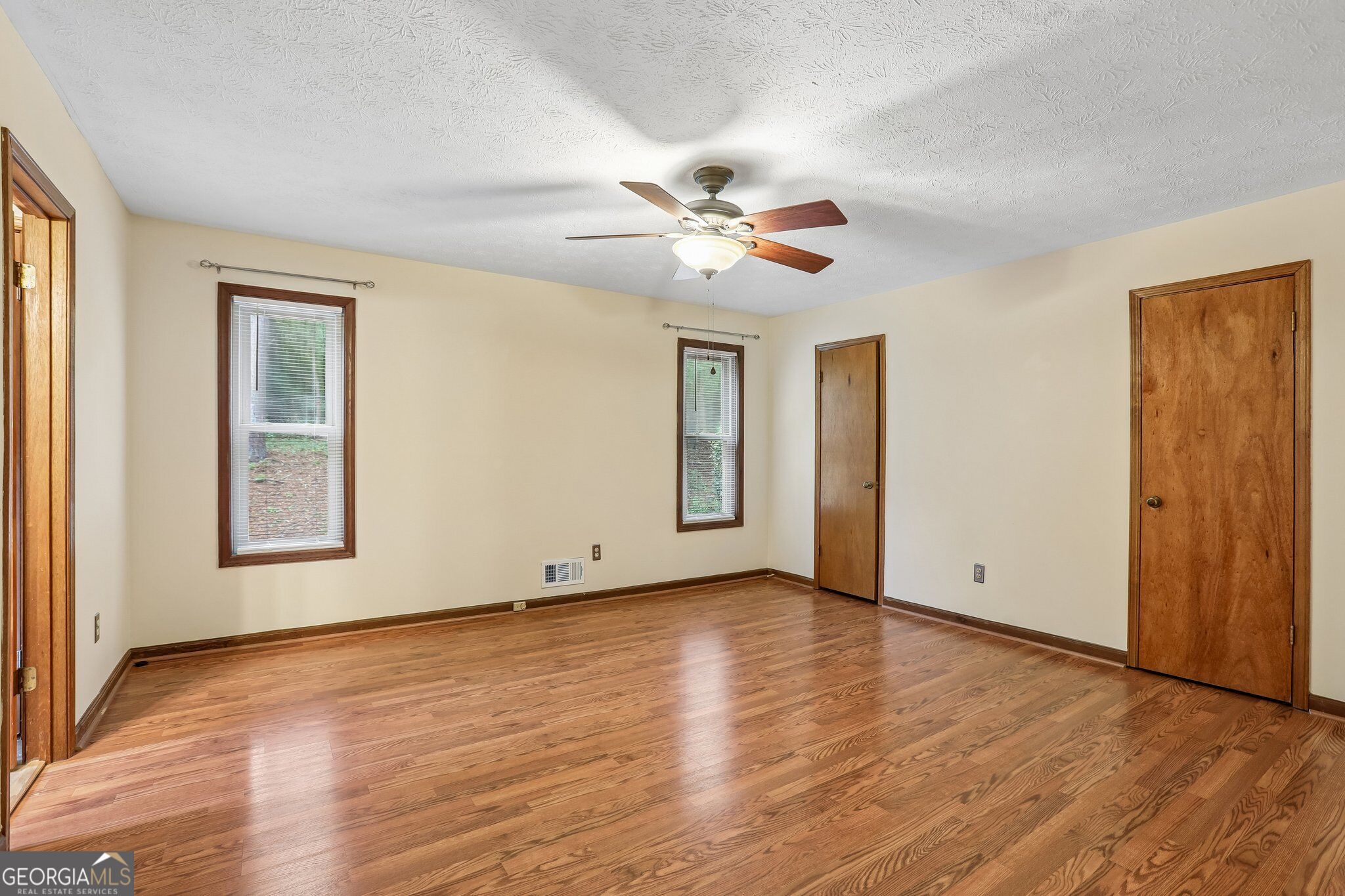 231 Sabrina Court Property Photo 18