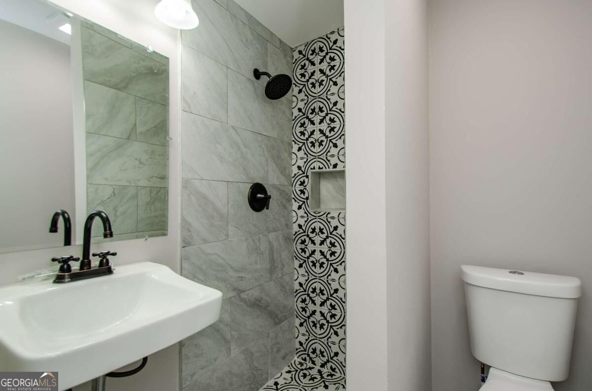 123 Arnold Place Property Photo 11