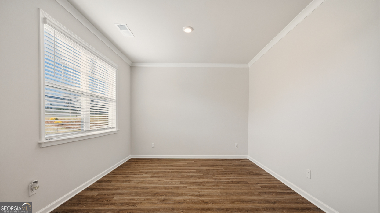1021 Amerson Court # 32 Property Photo 11