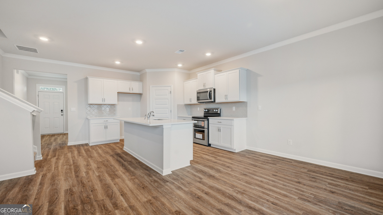 1021 Amerson Court # 32 Property Photo 14