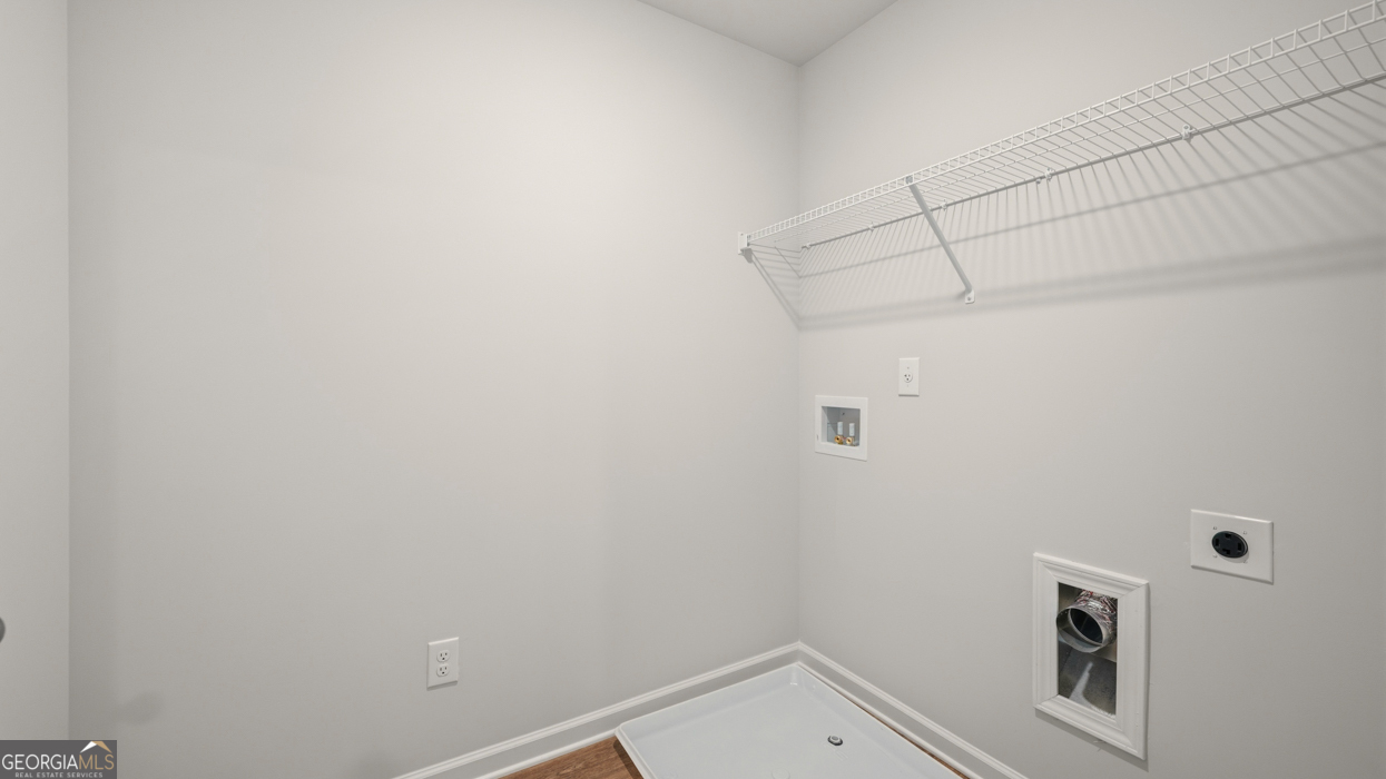 1021 Amerson Court # 32 Property Photo 30