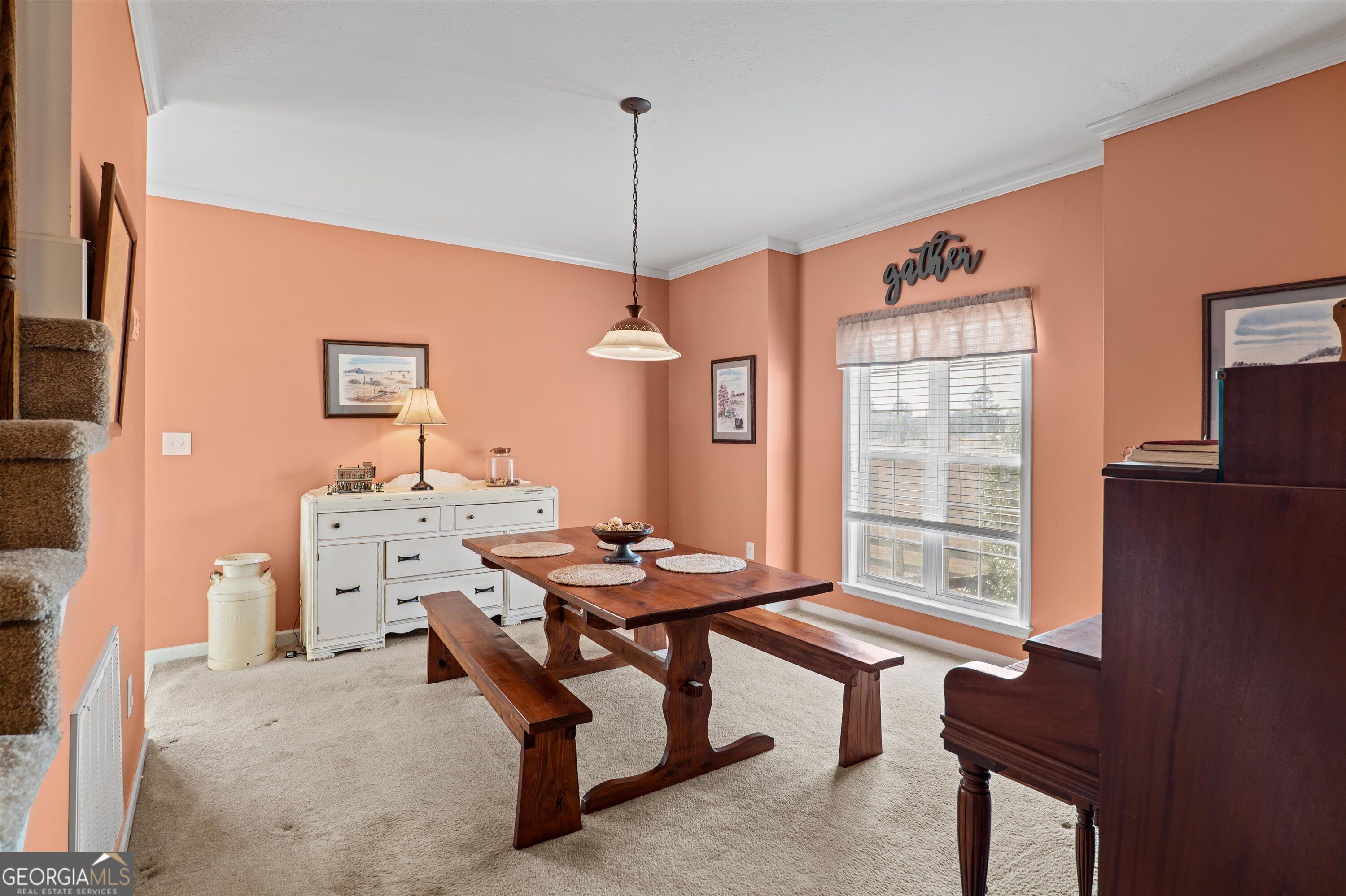 5660 White Oak Road Property Photo 5