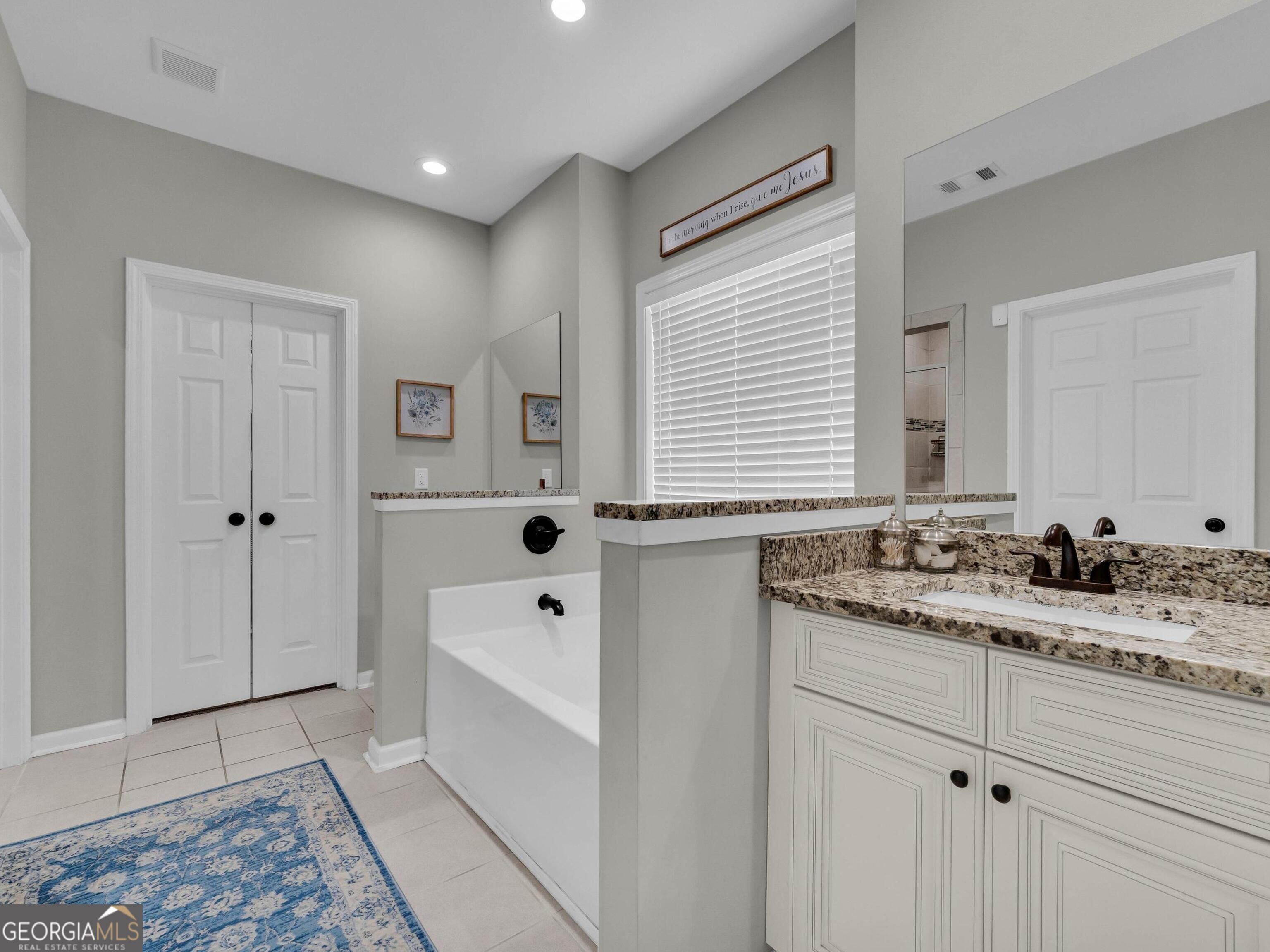 1377 Charleston Avenue Property Photo 13