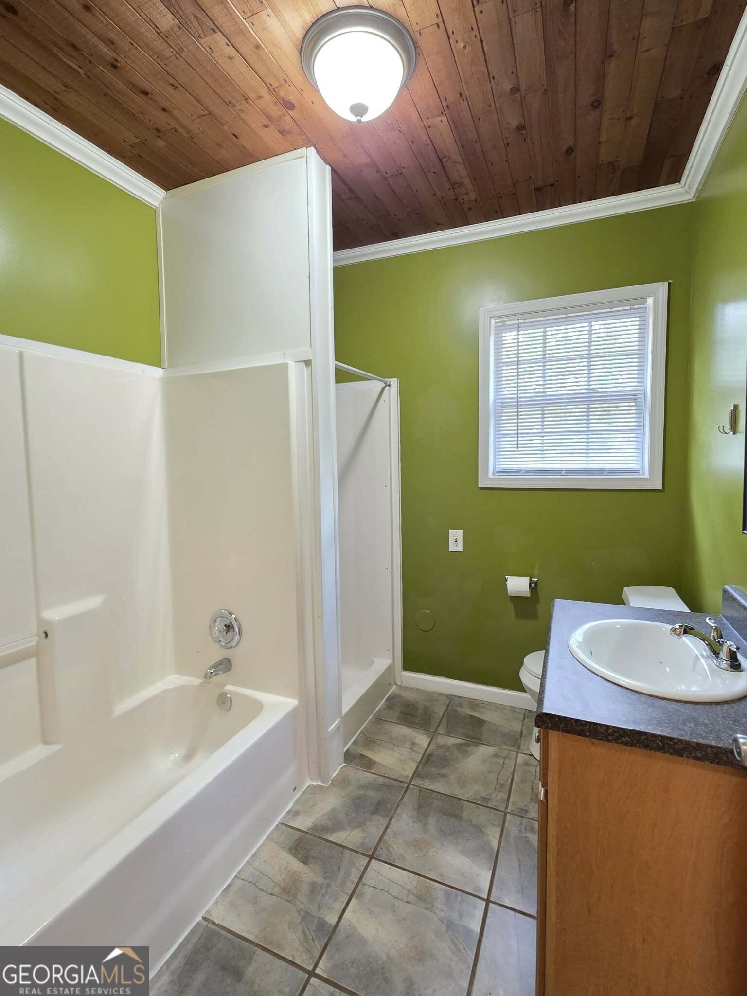 108 Pasley Street Property Photo 12
