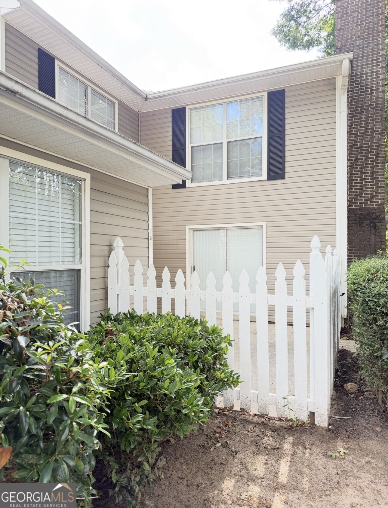 562 Trillum Court Sw Property Photo 2