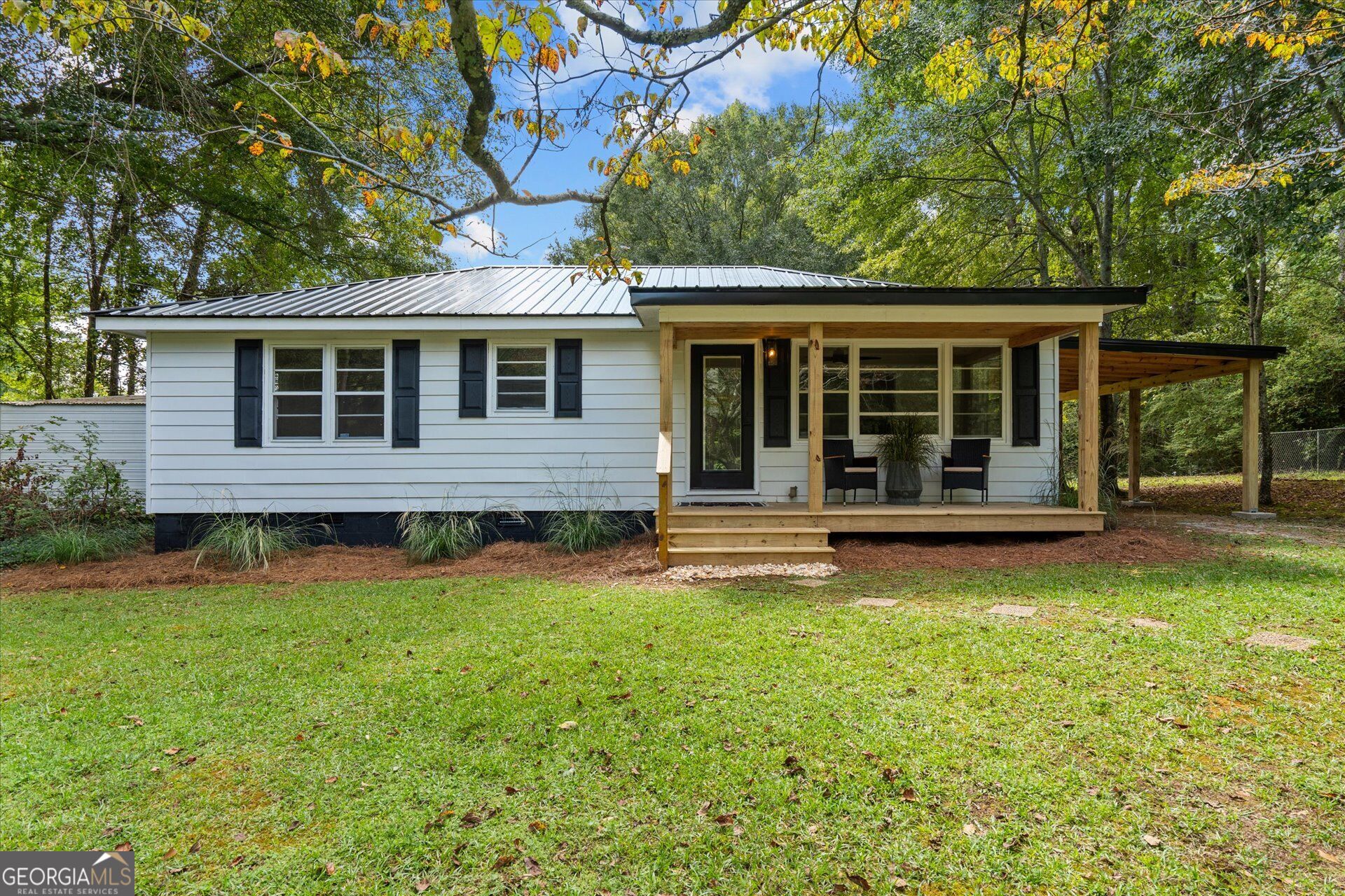 218 Tarpley Avenue Property Photo 1