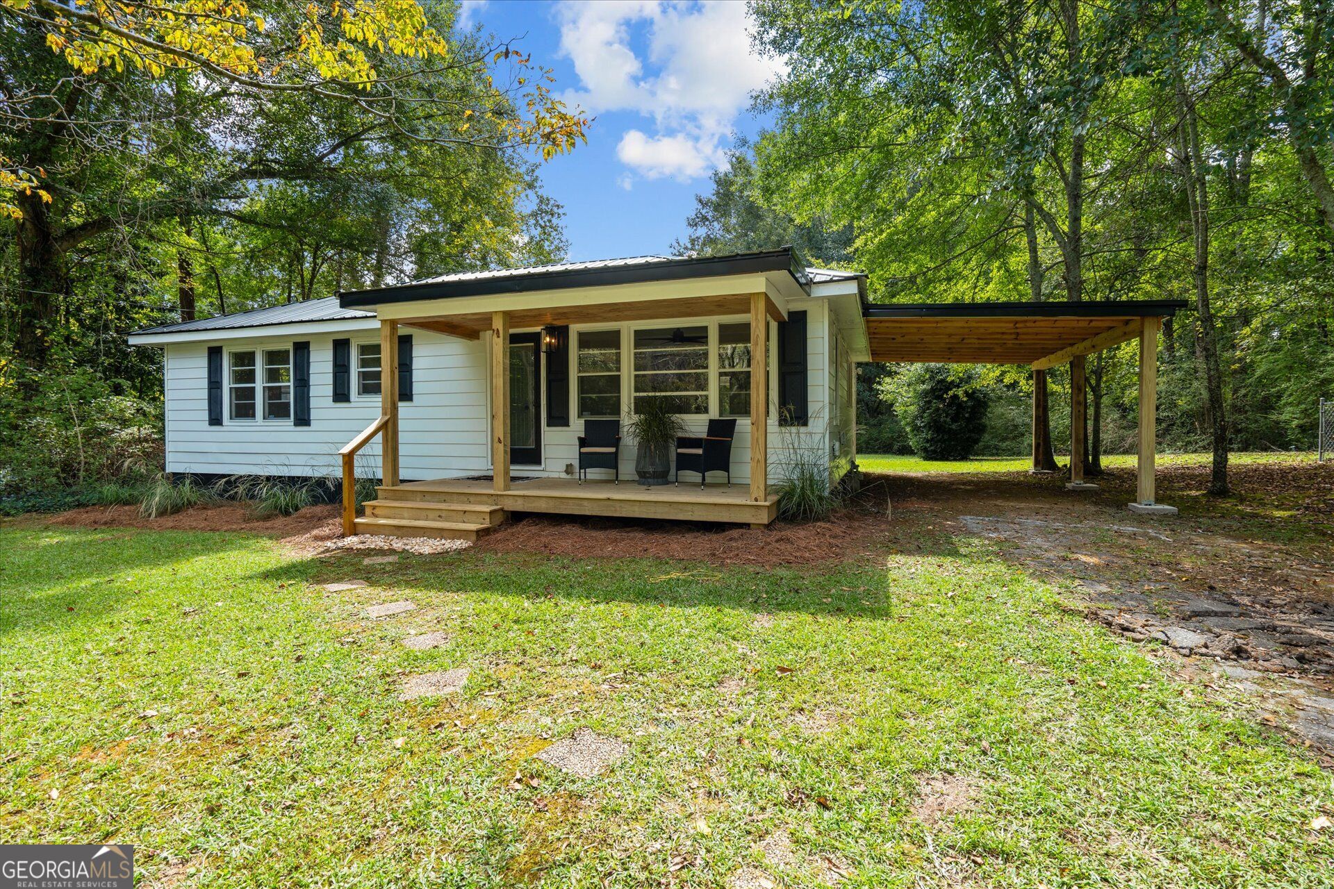 218 Tarpley Avenue Property Photo 6