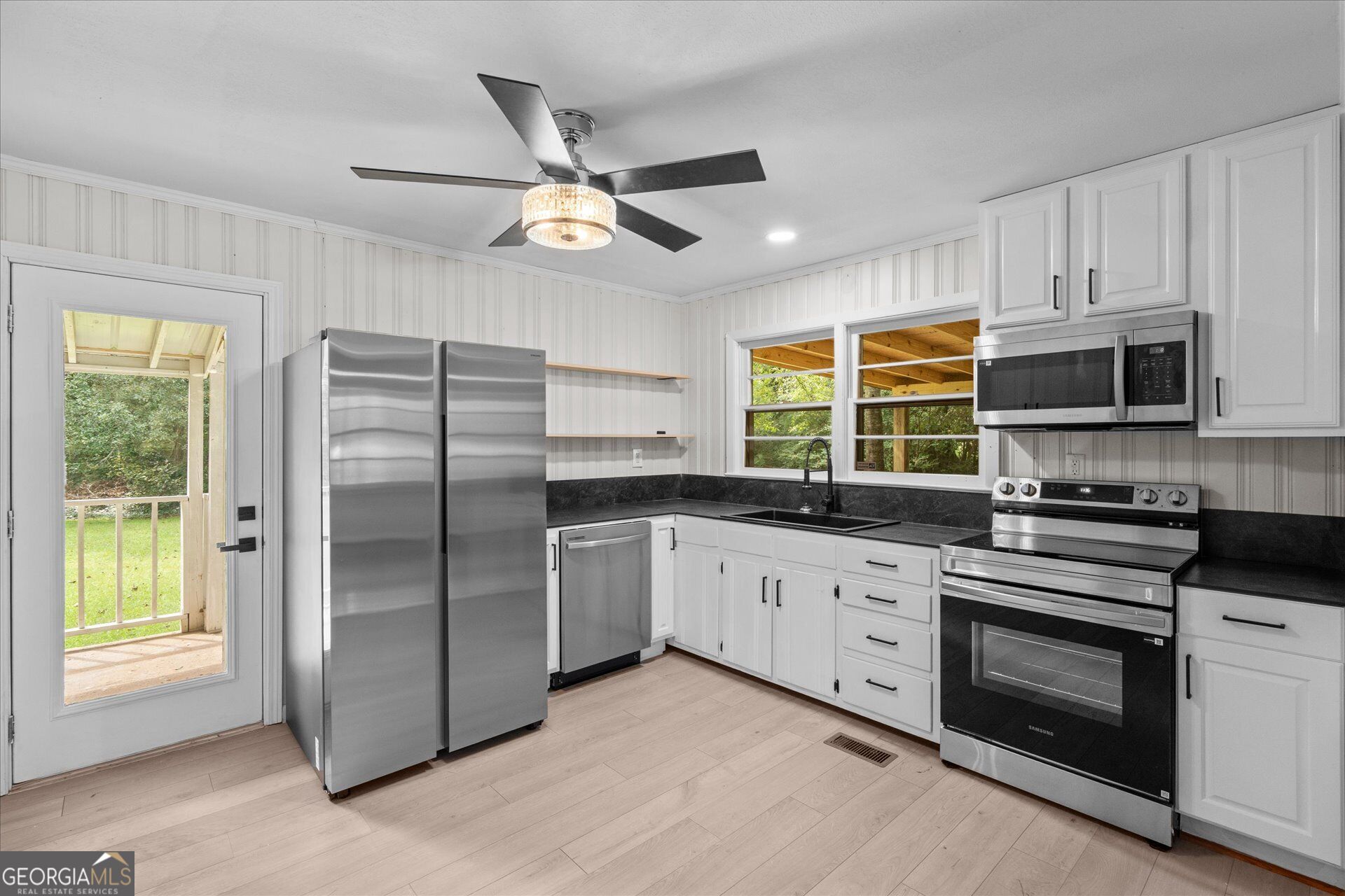 218 Tarpley Avenue Property Photo 16