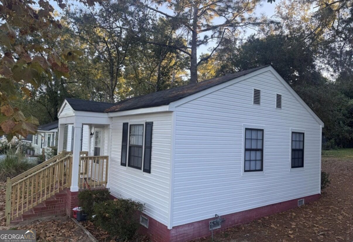 2550 Sheraton Property Photo 2