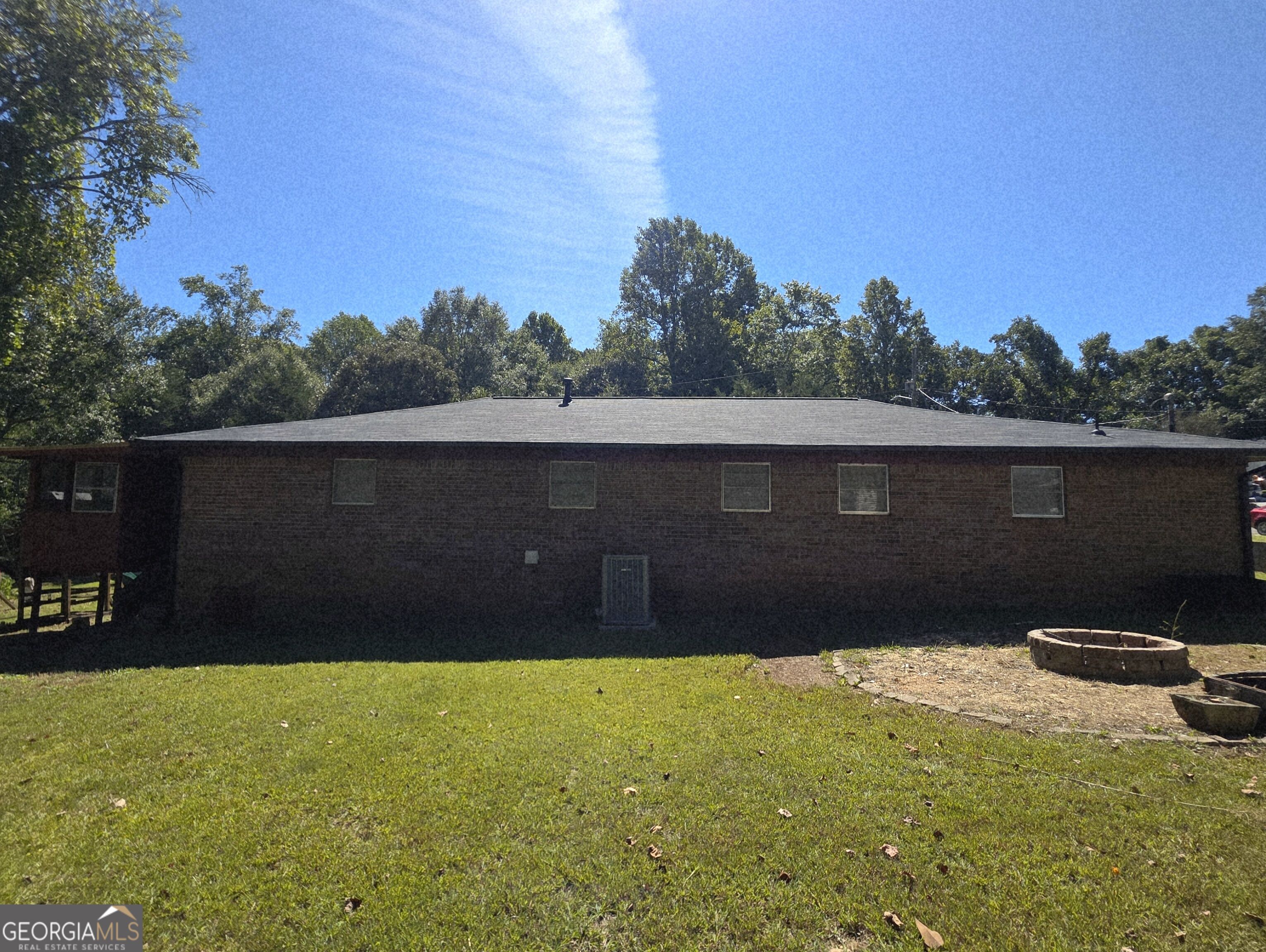223 Lakeview Drive Property Photo 12