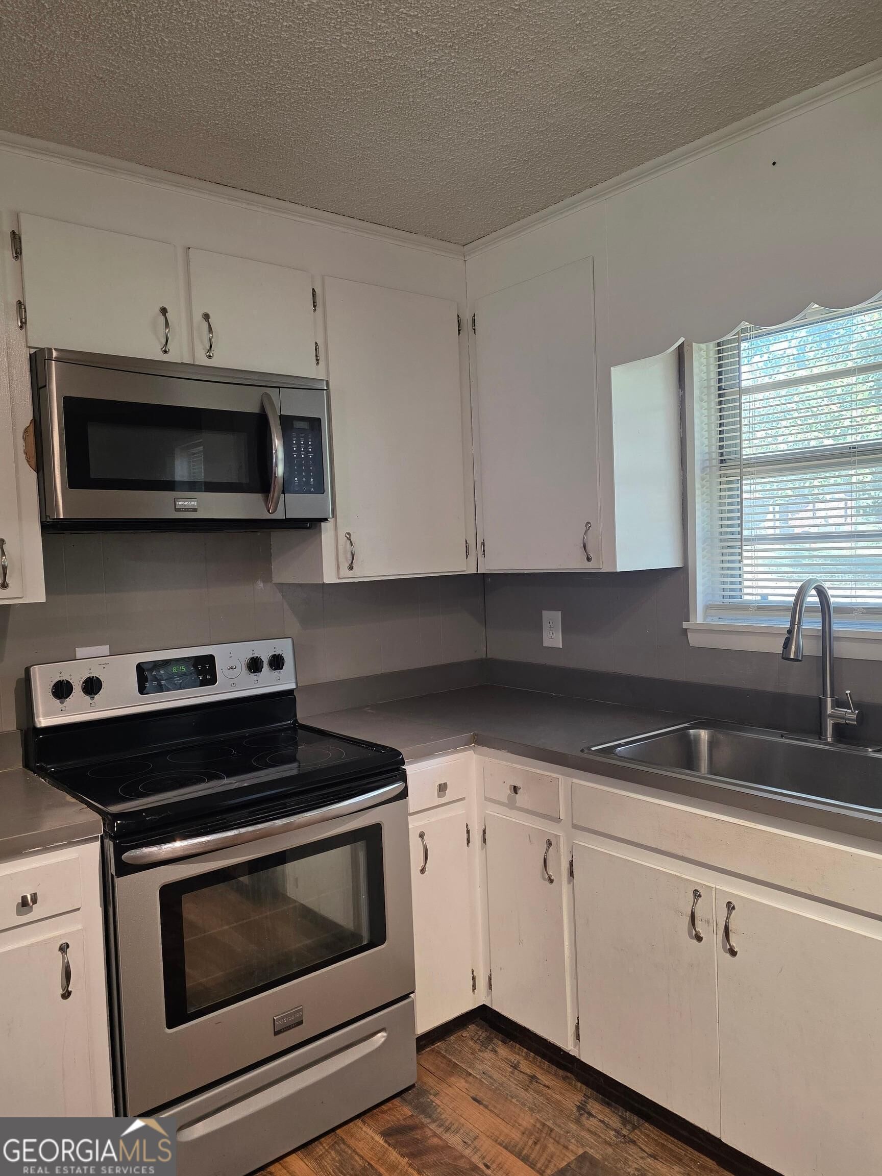 223 Lakeview Drive Property Photo 19