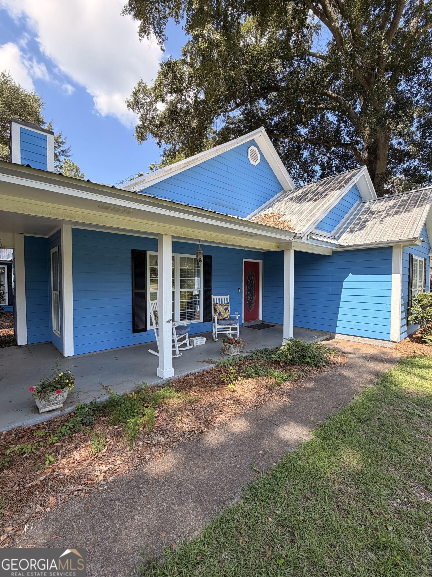 178 Edinborough Drive Property Photo 3