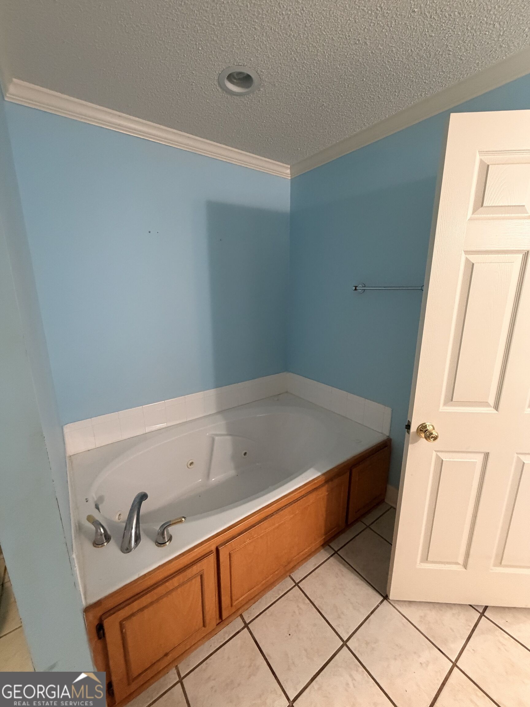 178 Edinborough Drive Property Photo 15