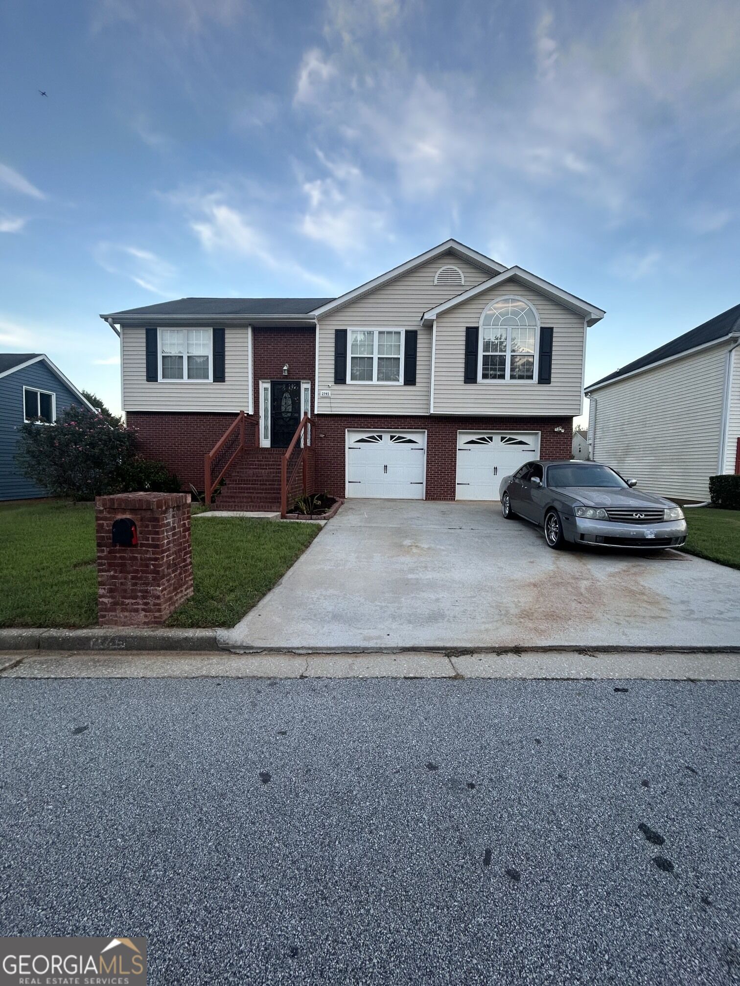 2745 Field Spring Drive Property Photo 1