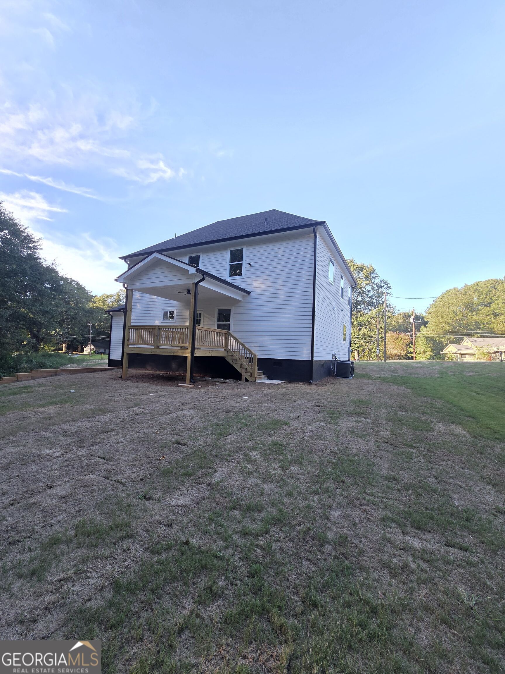 1013 South Gordon Road Property Photo 7