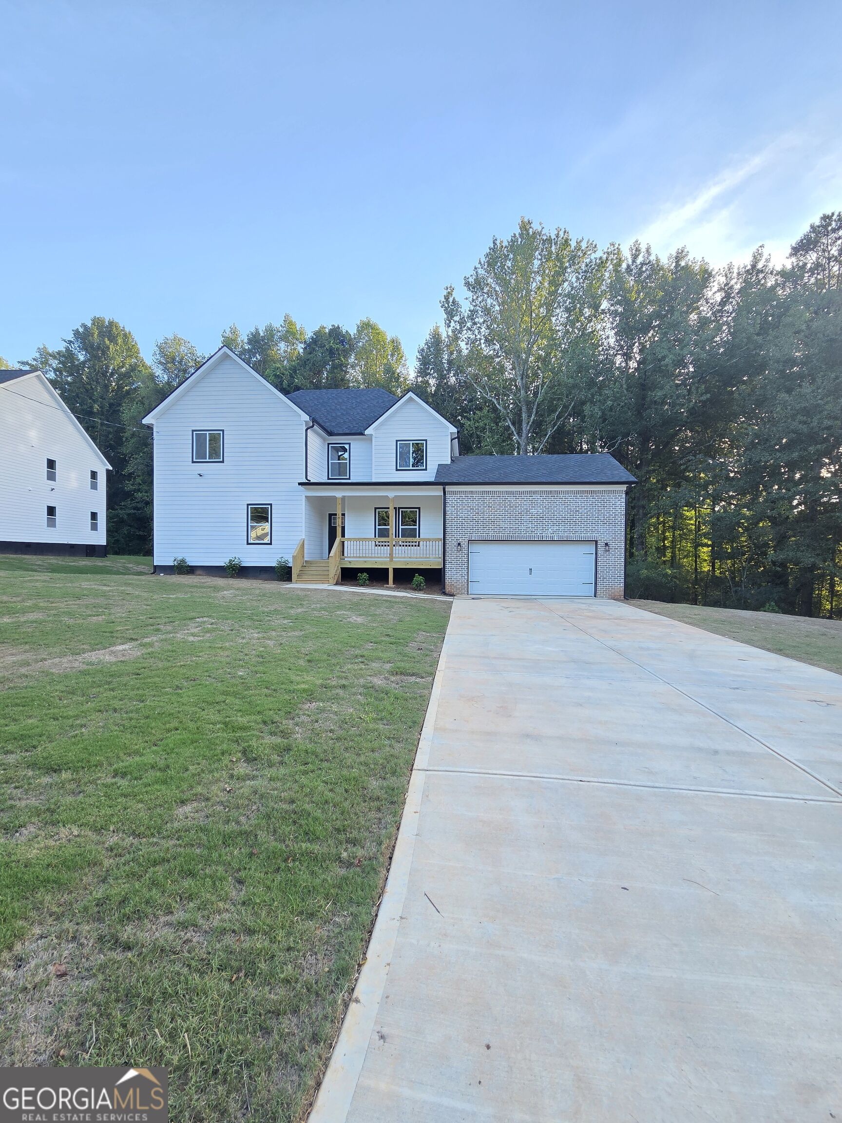 1013 South Gordon Road Property Photo 11