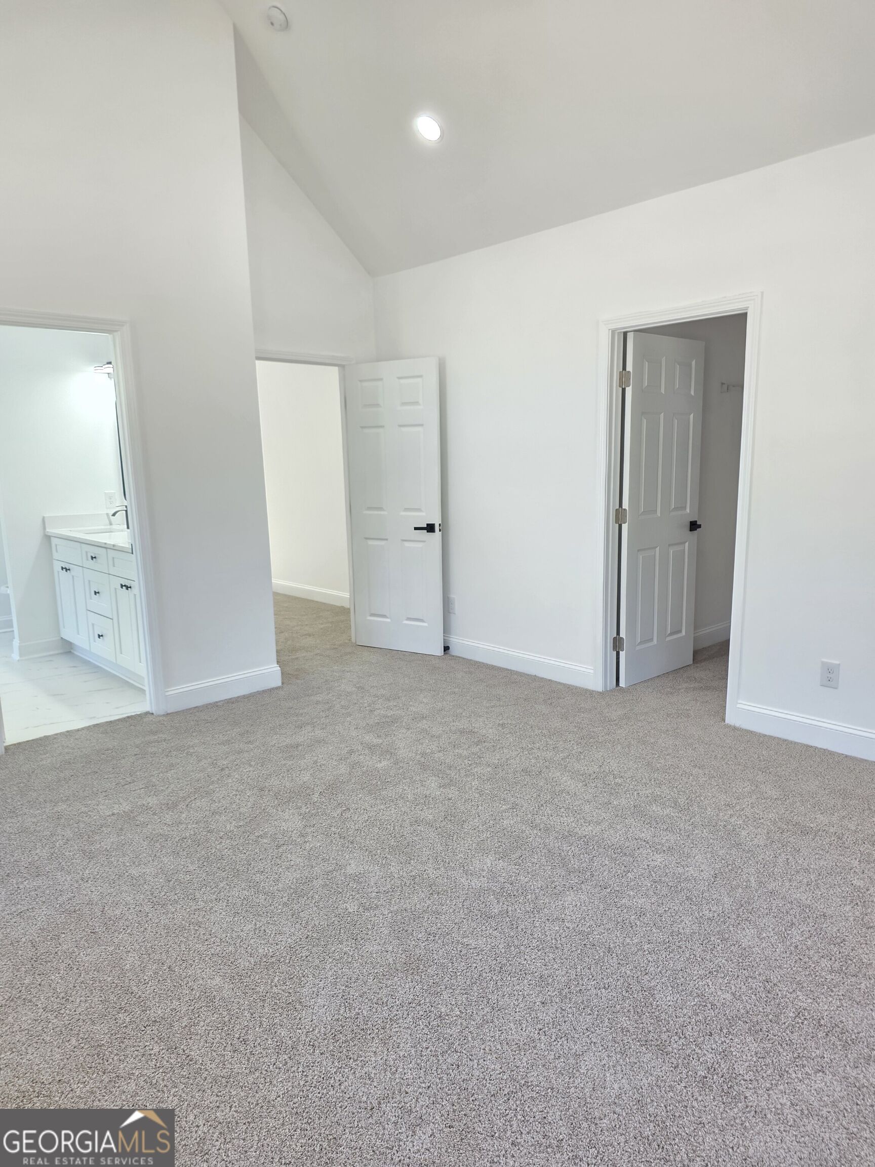 1013 South Gordon Road Property Photo 30