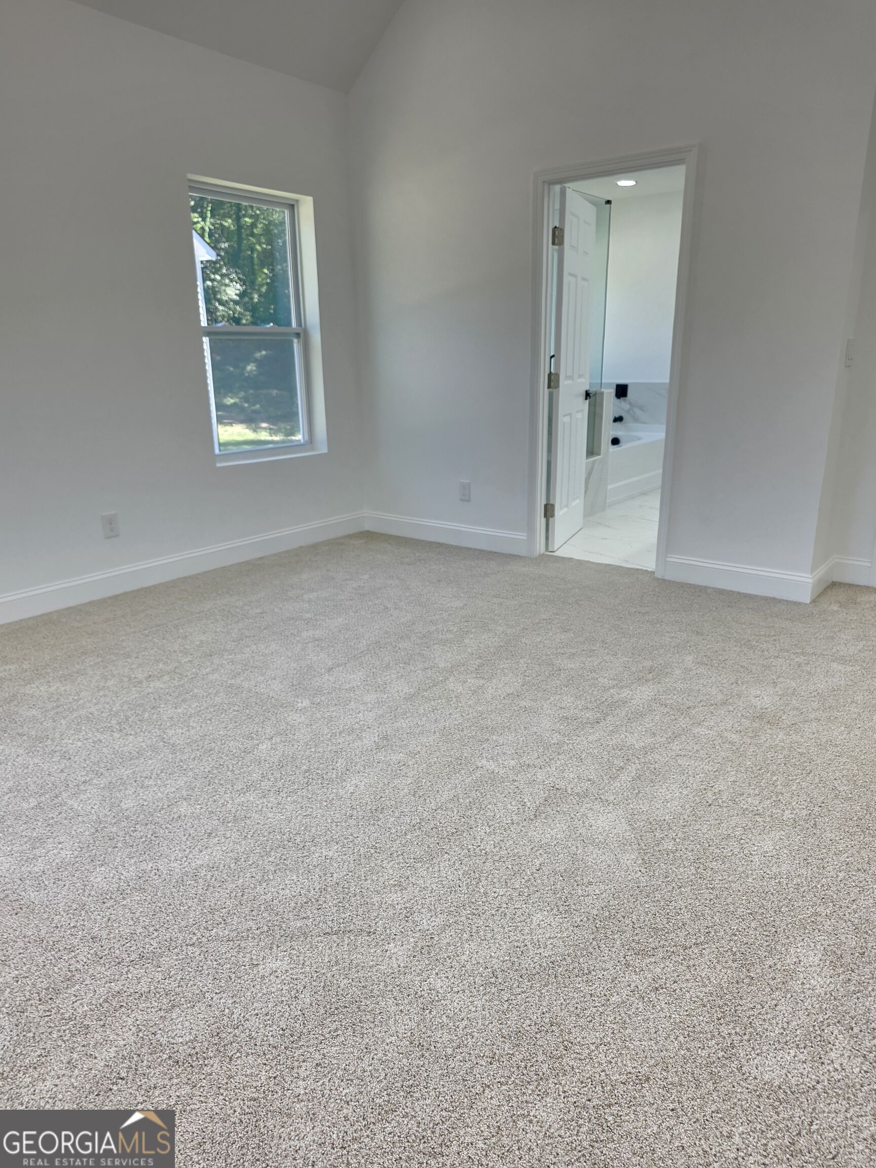 1013 South Gordon Road Property Photo 32