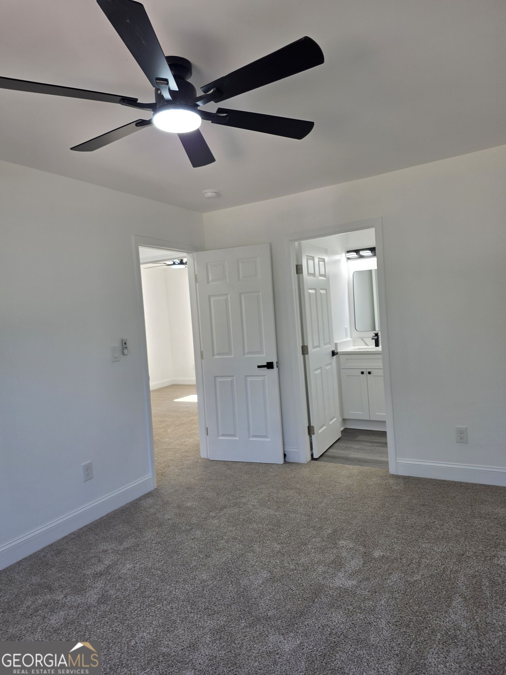 1013 South Gordon Road Property Photo 41