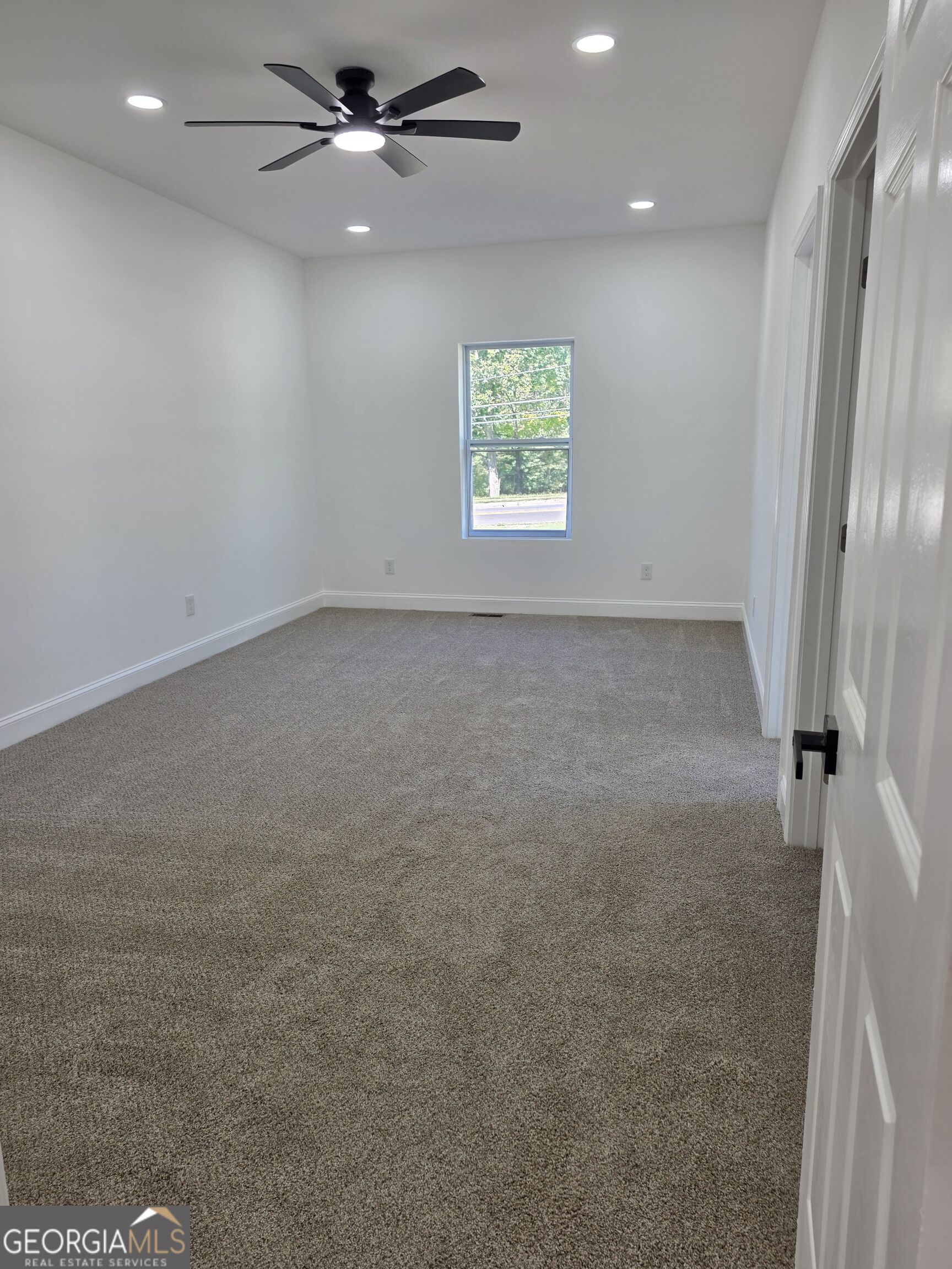 1013 South Gordon Road Property Photo 49
