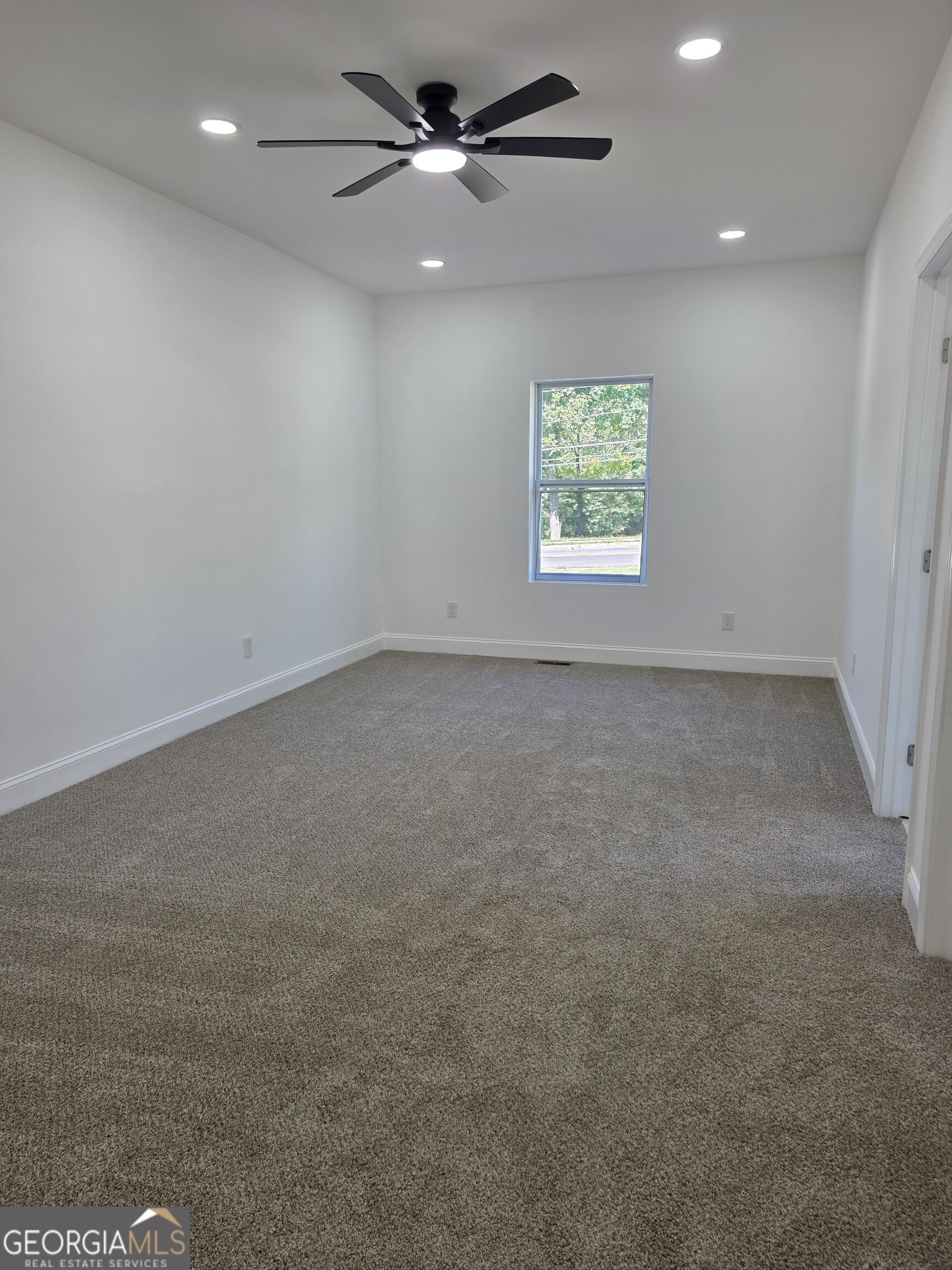 1013 South Gordon Road Property Photo 62