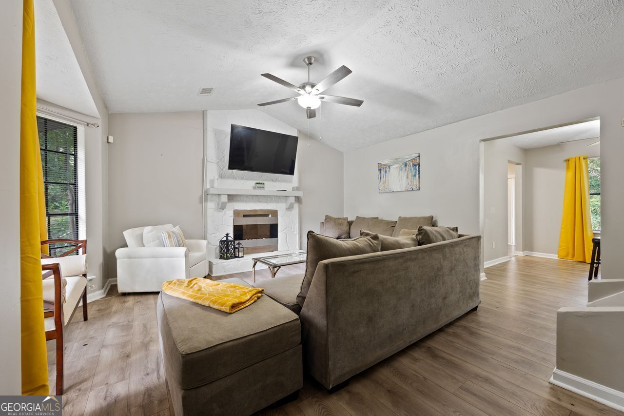 4064 Panola Woods Drive Property Photo 5