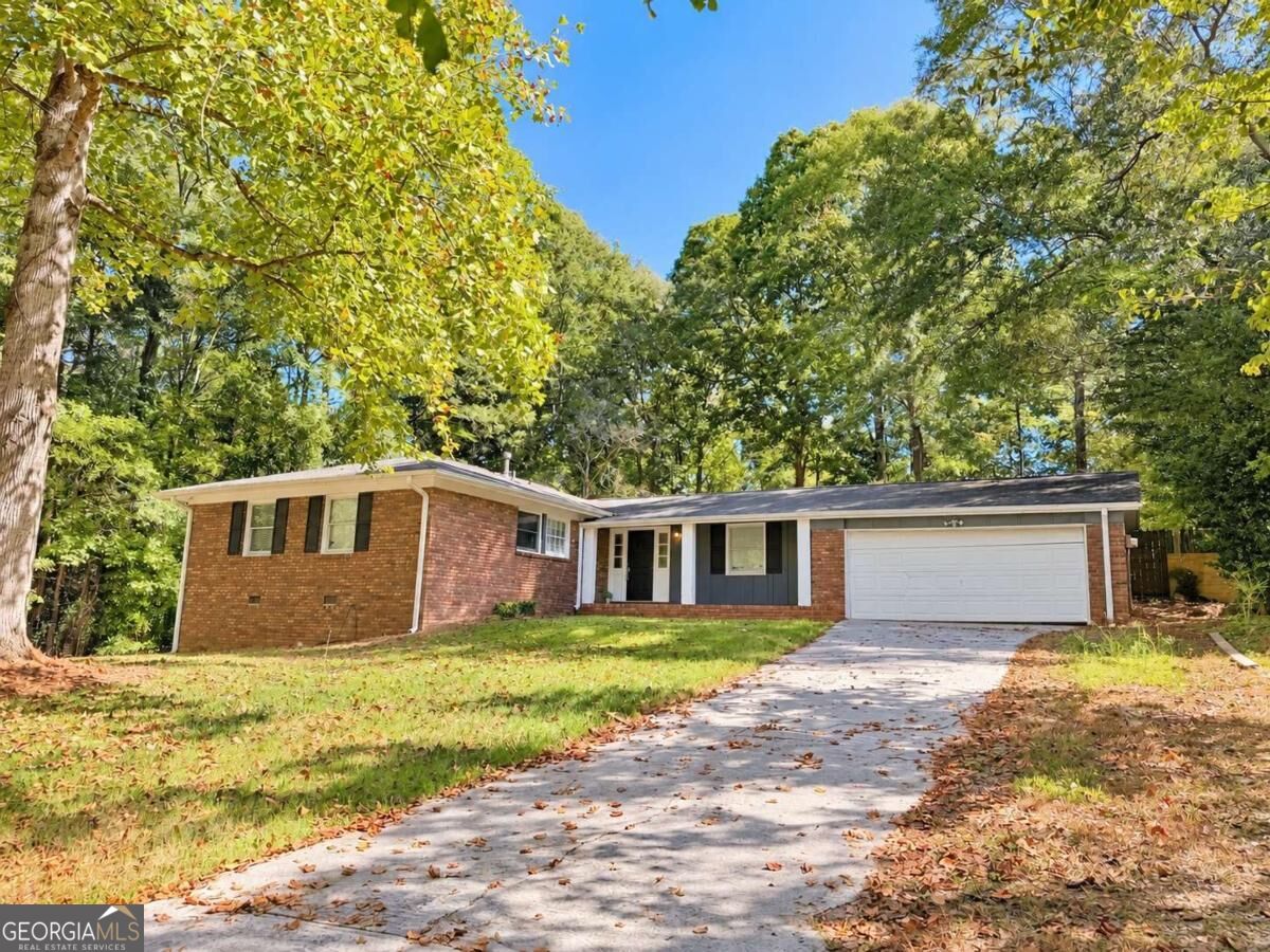 278 Rhodes Drive Property Photo 1