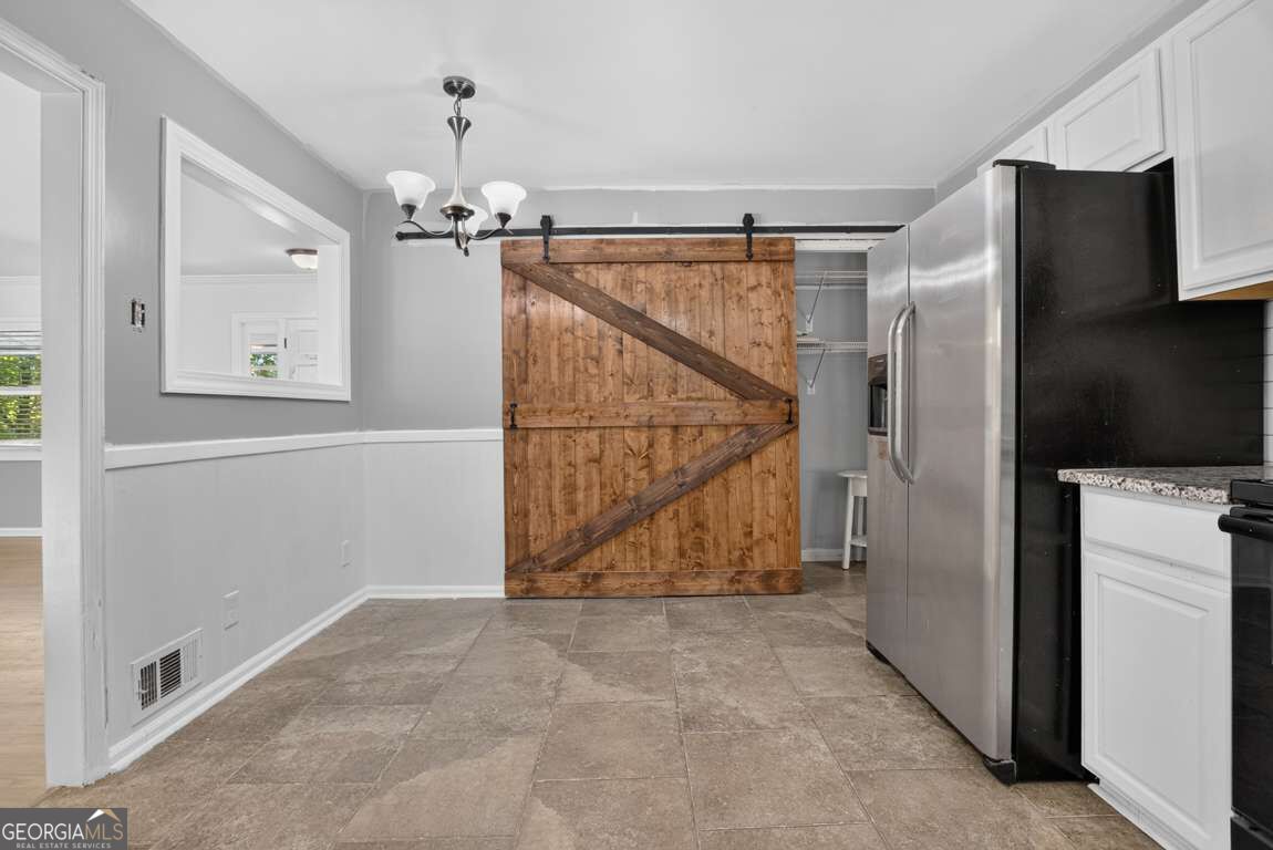 278 Rhodes Drive Property Photo 16
