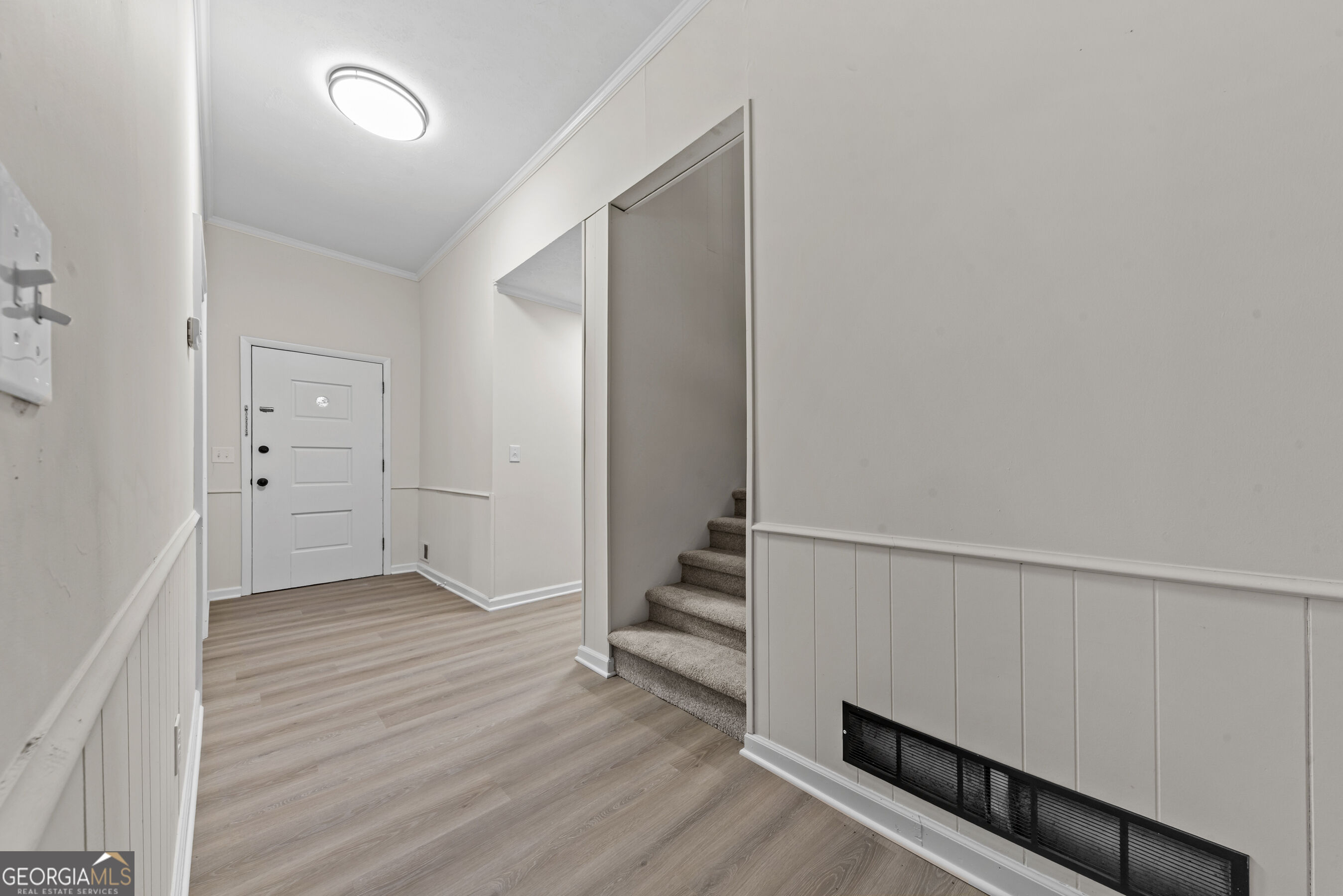 1121 Ward Road Property Photo 15
