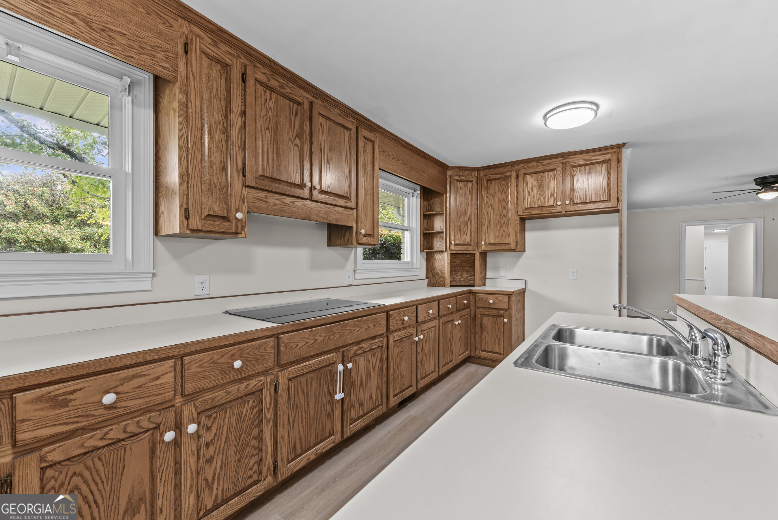 1121 Ward Road Property Photo 18