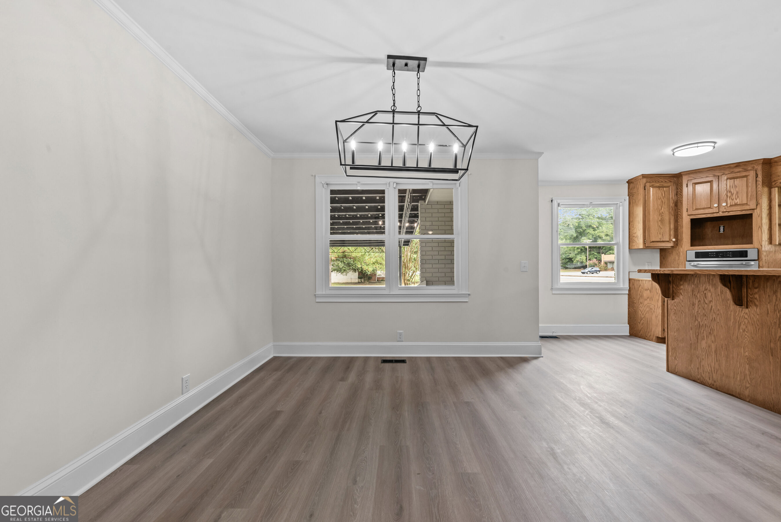 1121 Ward Road Property Photo 23