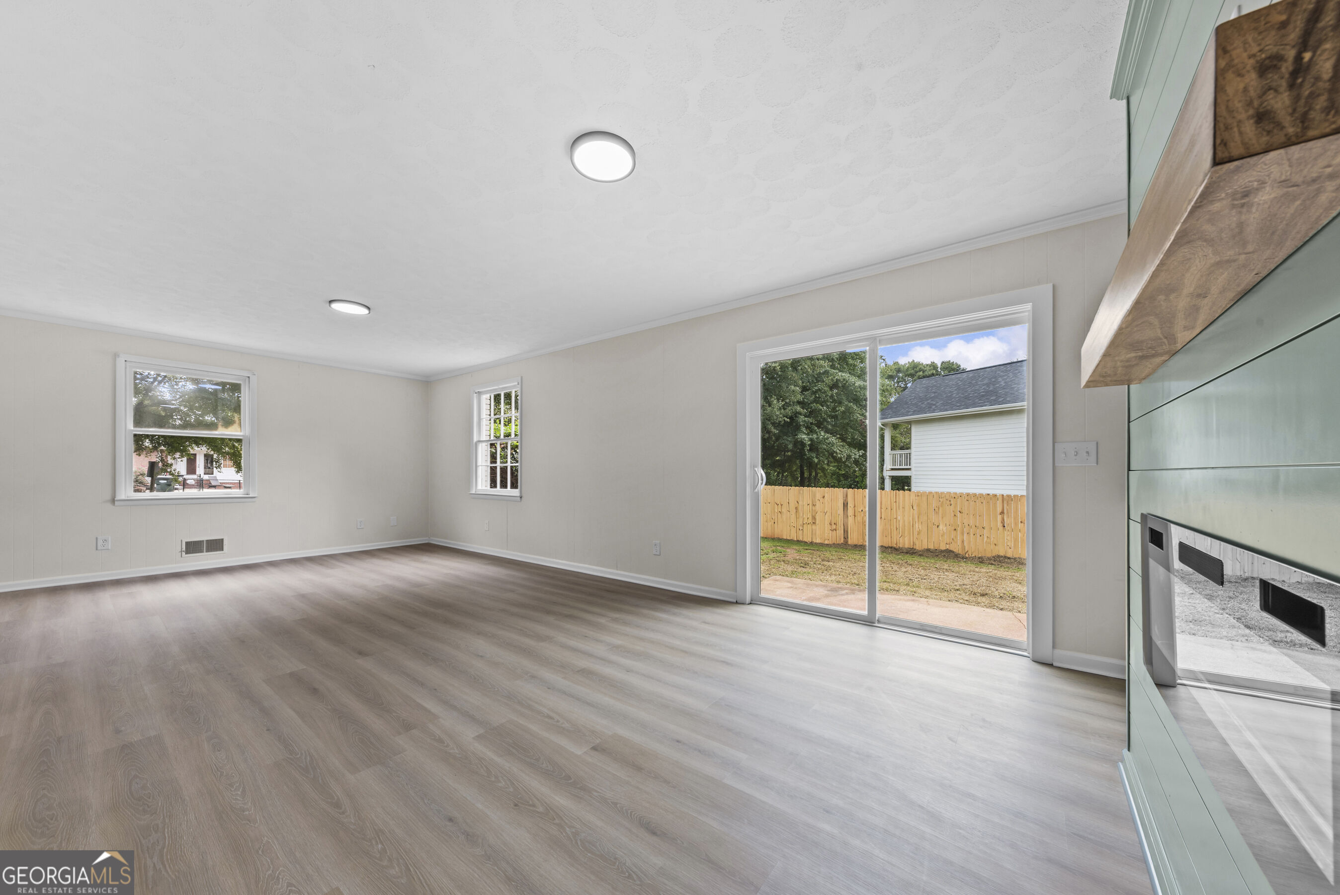 1121 Ward Road Property Photo 31
