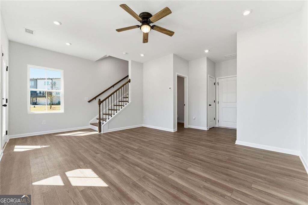 1200 Marlo Way Property Photo 5