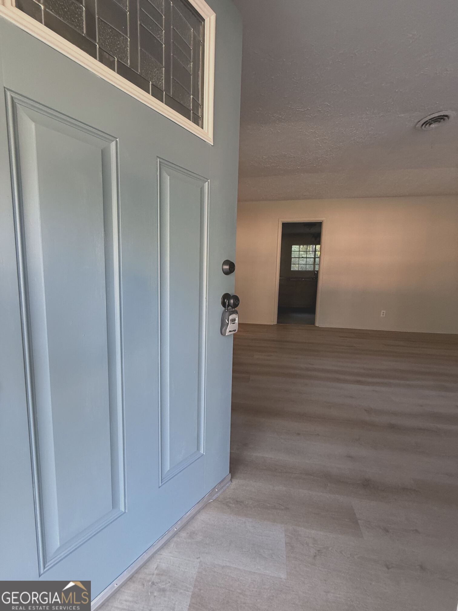 1056 Green Meadow Drive Property Photo 2
