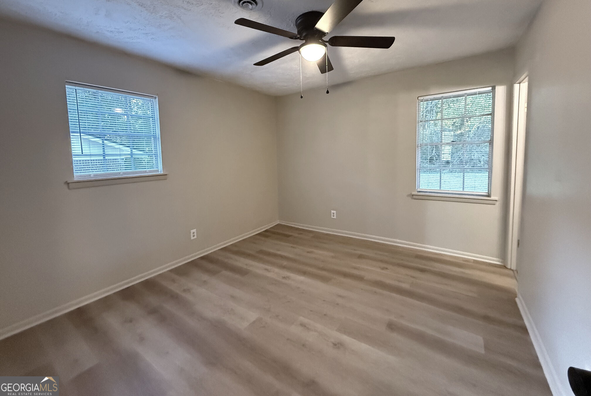 1056 Green Meadow Drive Property Photo 12
