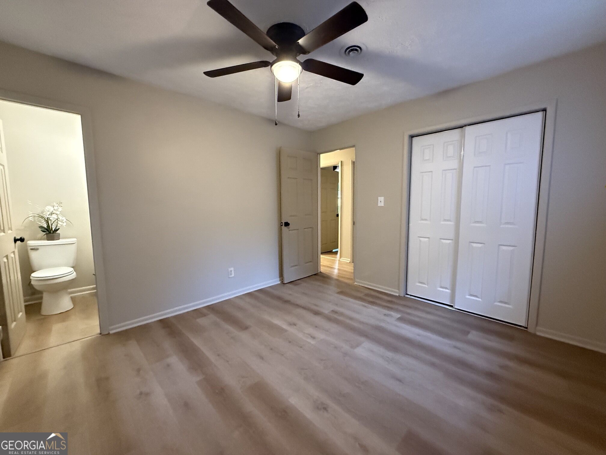 1056 Green Meadow Drive Property Photo 13