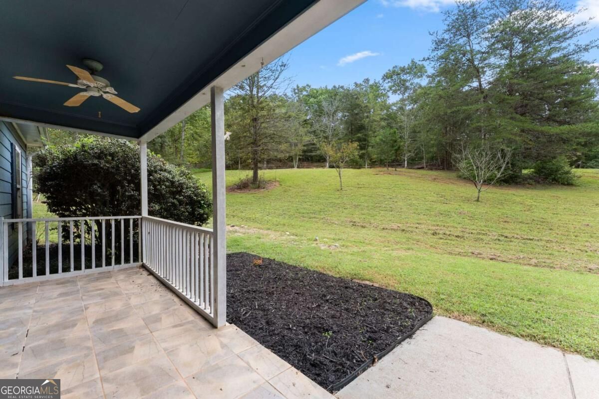 38 Stoneridge Drive Property Photo 3