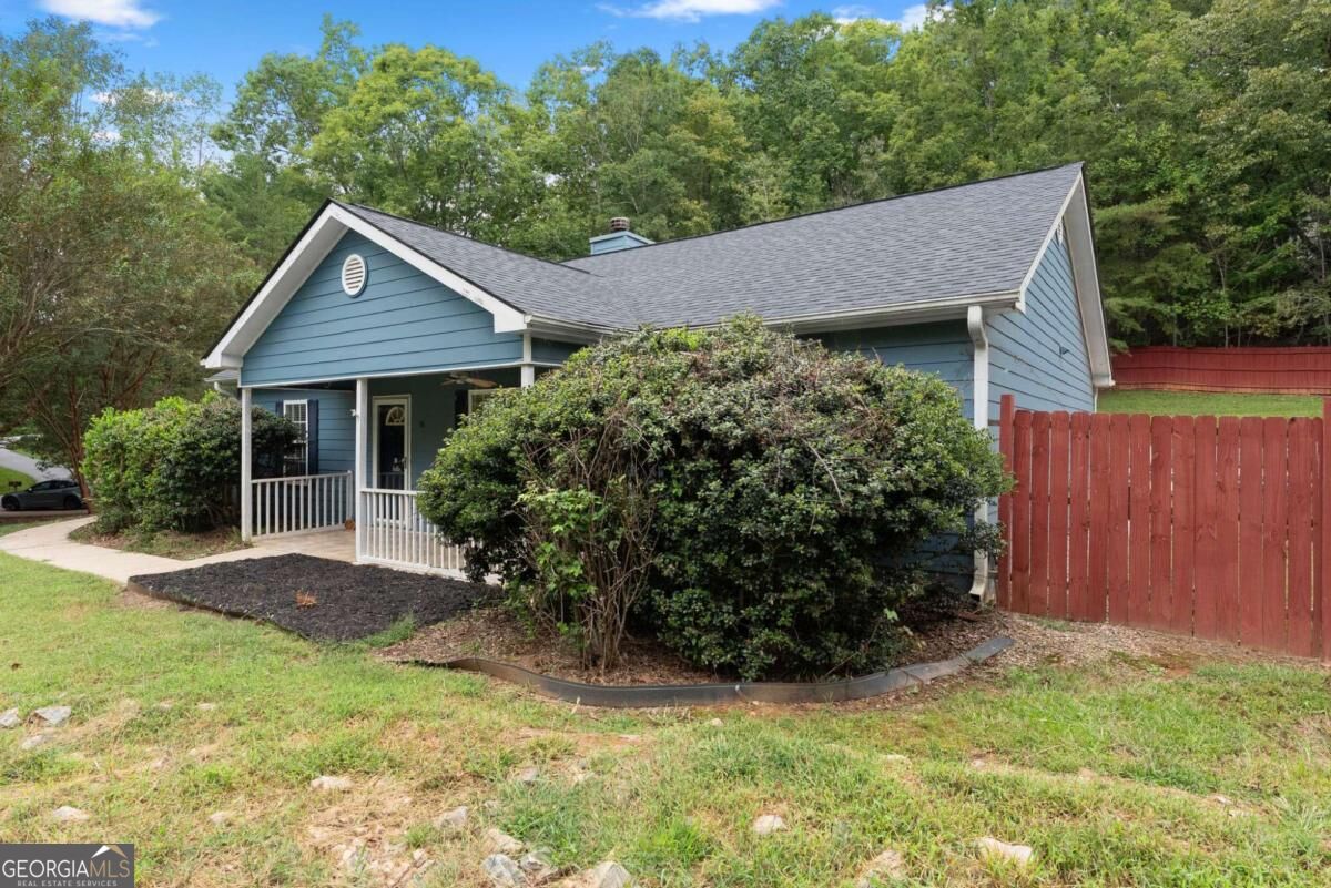 38 Stoneridge Drive Property Photo 4