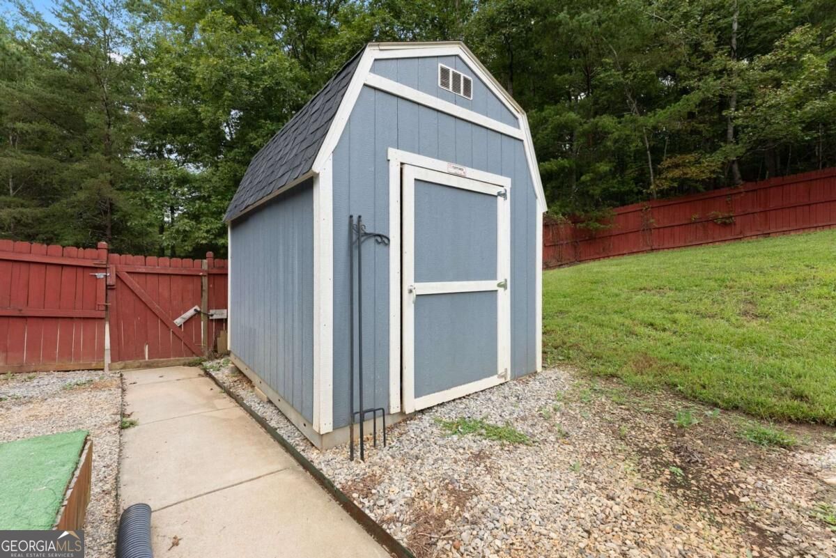 38 Stoneridge Drive Property Photo 41