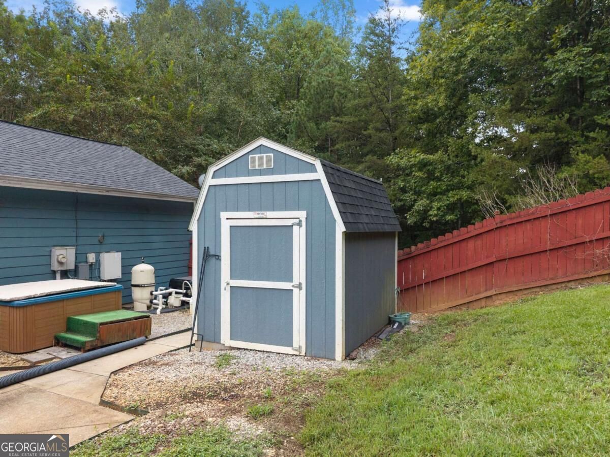 38 Stoneridge Drive Property Photo 42
