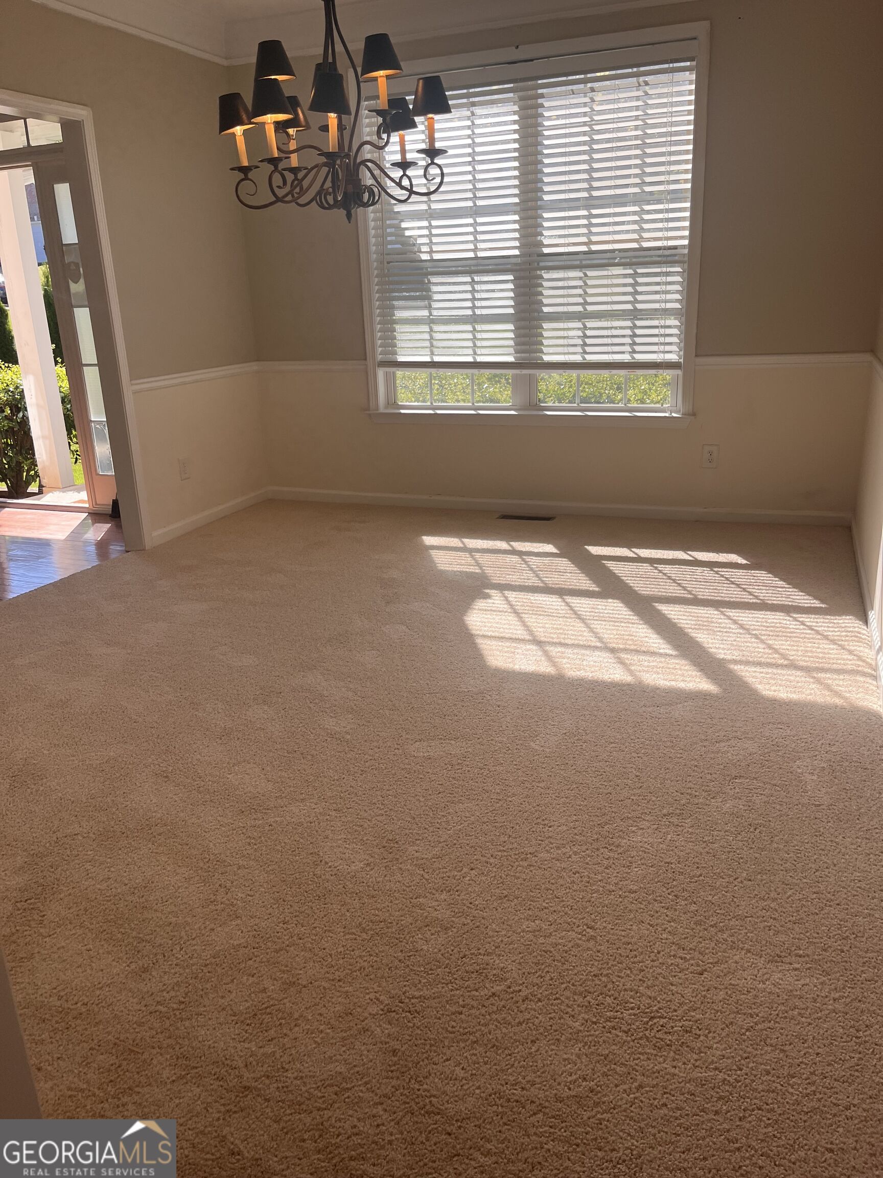 3881 Roxfield Drive Property Photo 10