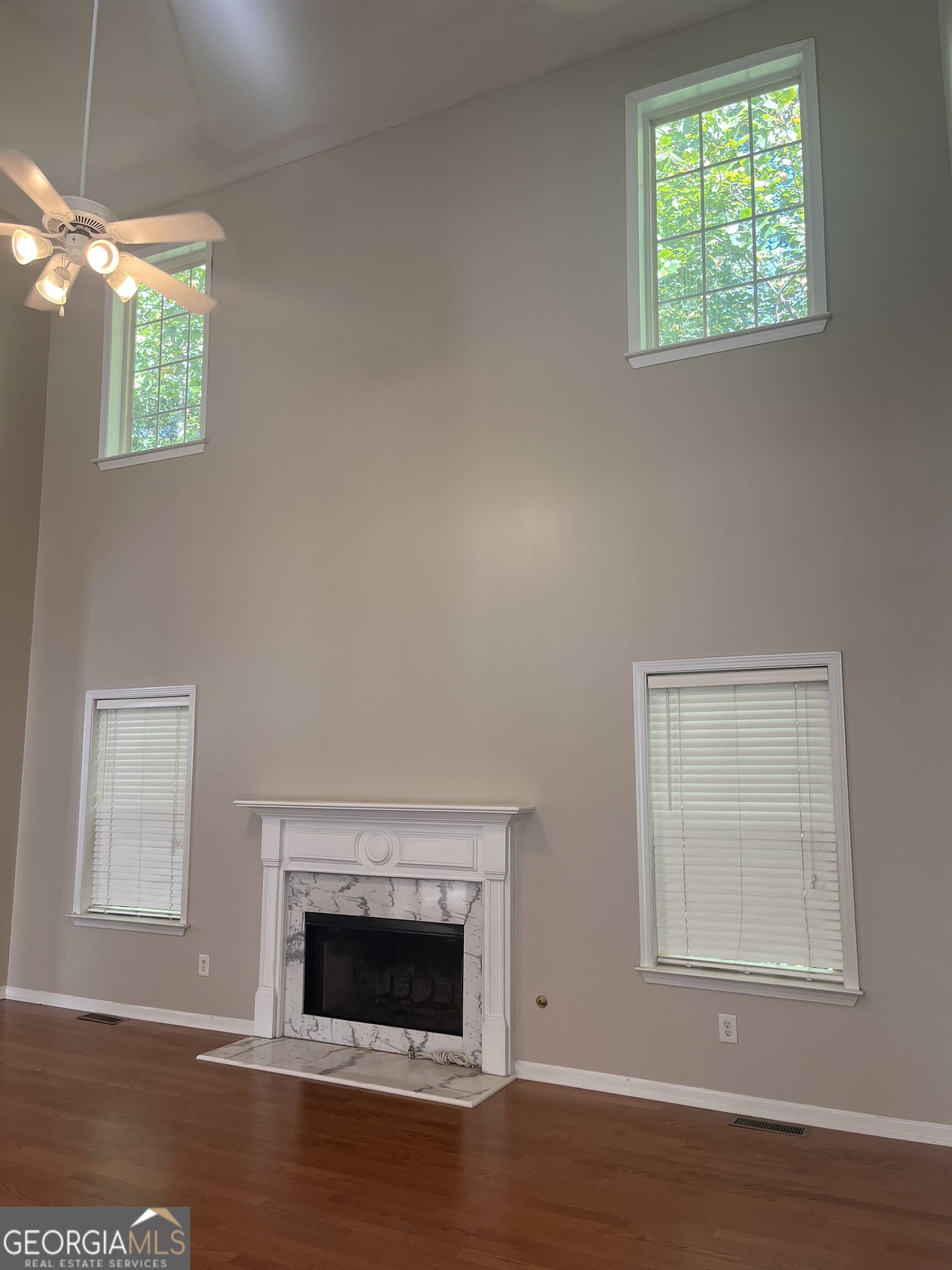 3881 Roxfield Drive Property Photo 15