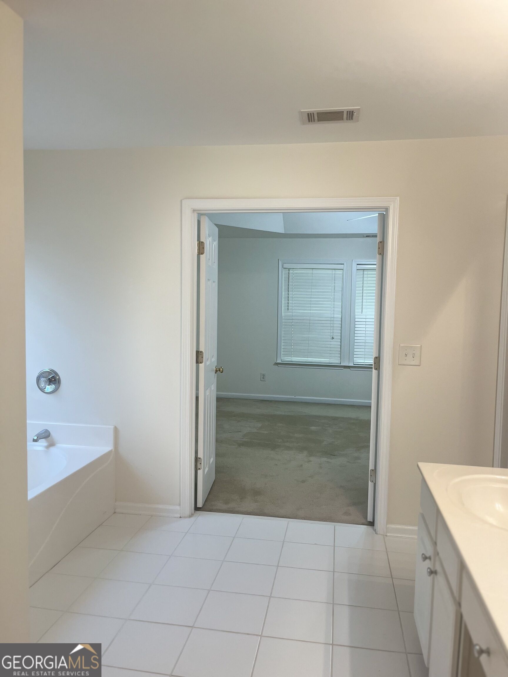 3881 Roxfield Drive Property Photo 28