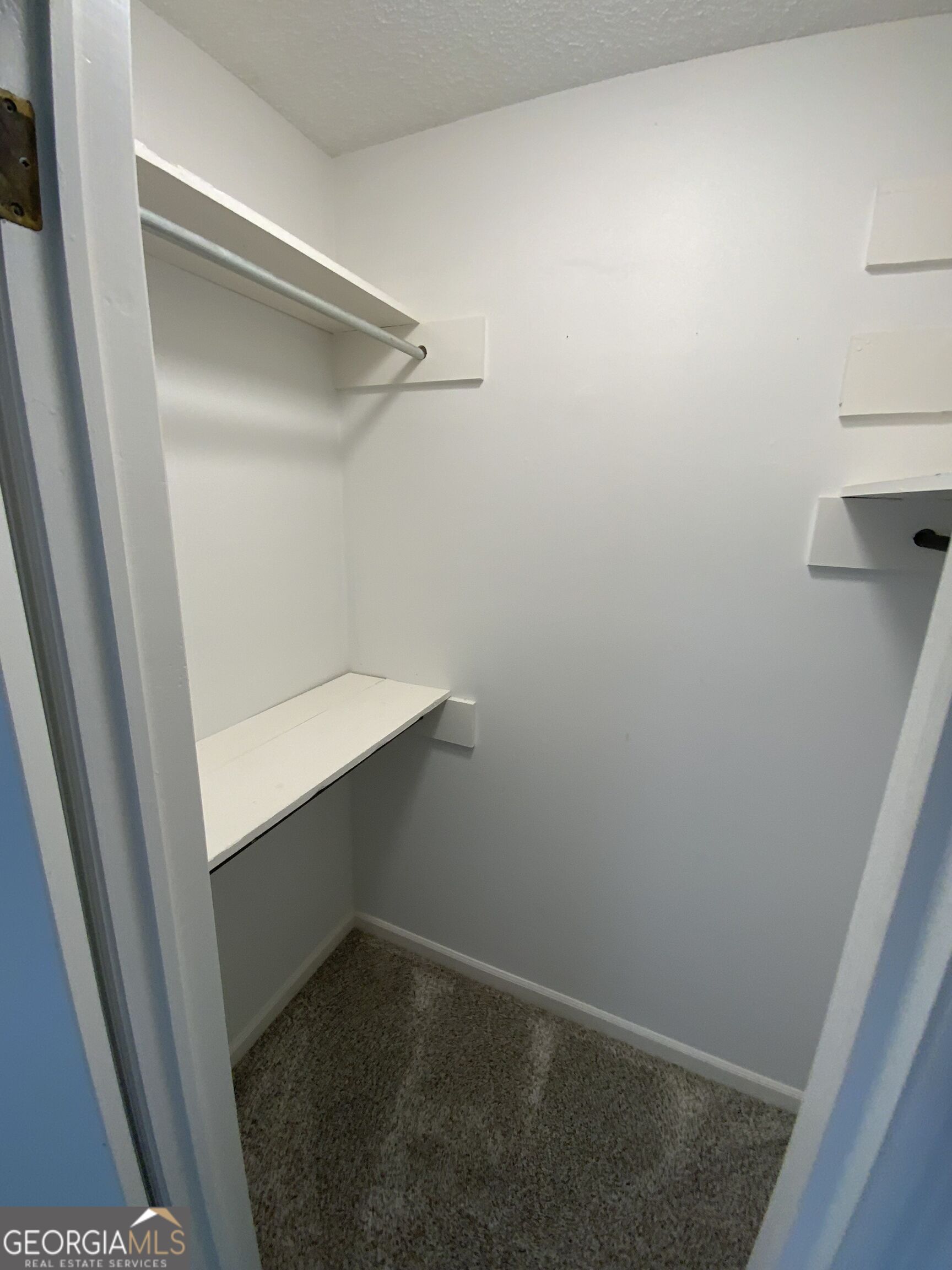 3925 Mountain View Rd # F4 Property Photo 8